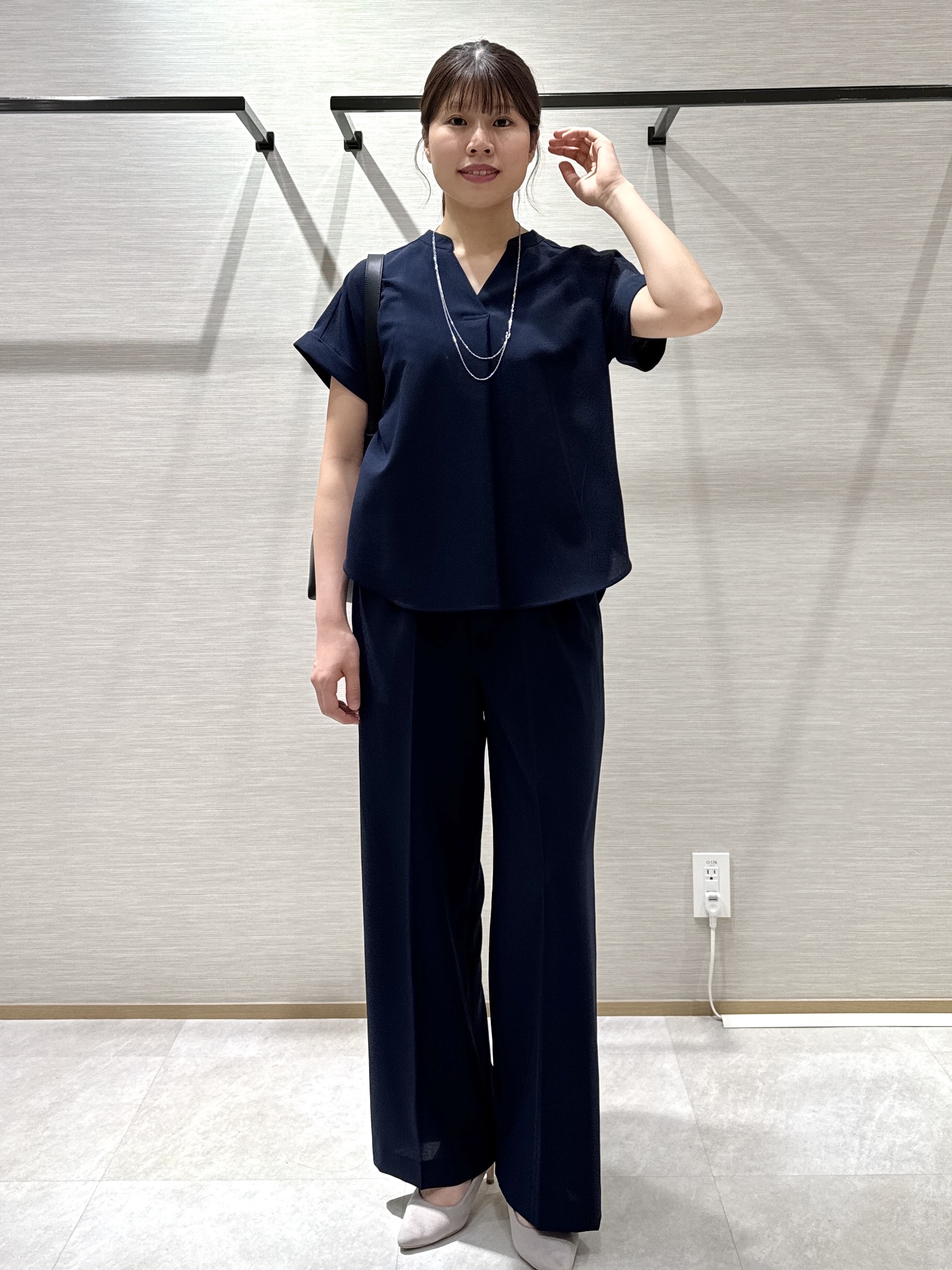 nanaさんの「UNTITLED｜【セットアップ可/UVカット】エアリークールブラウス」を使ったコーディネート
