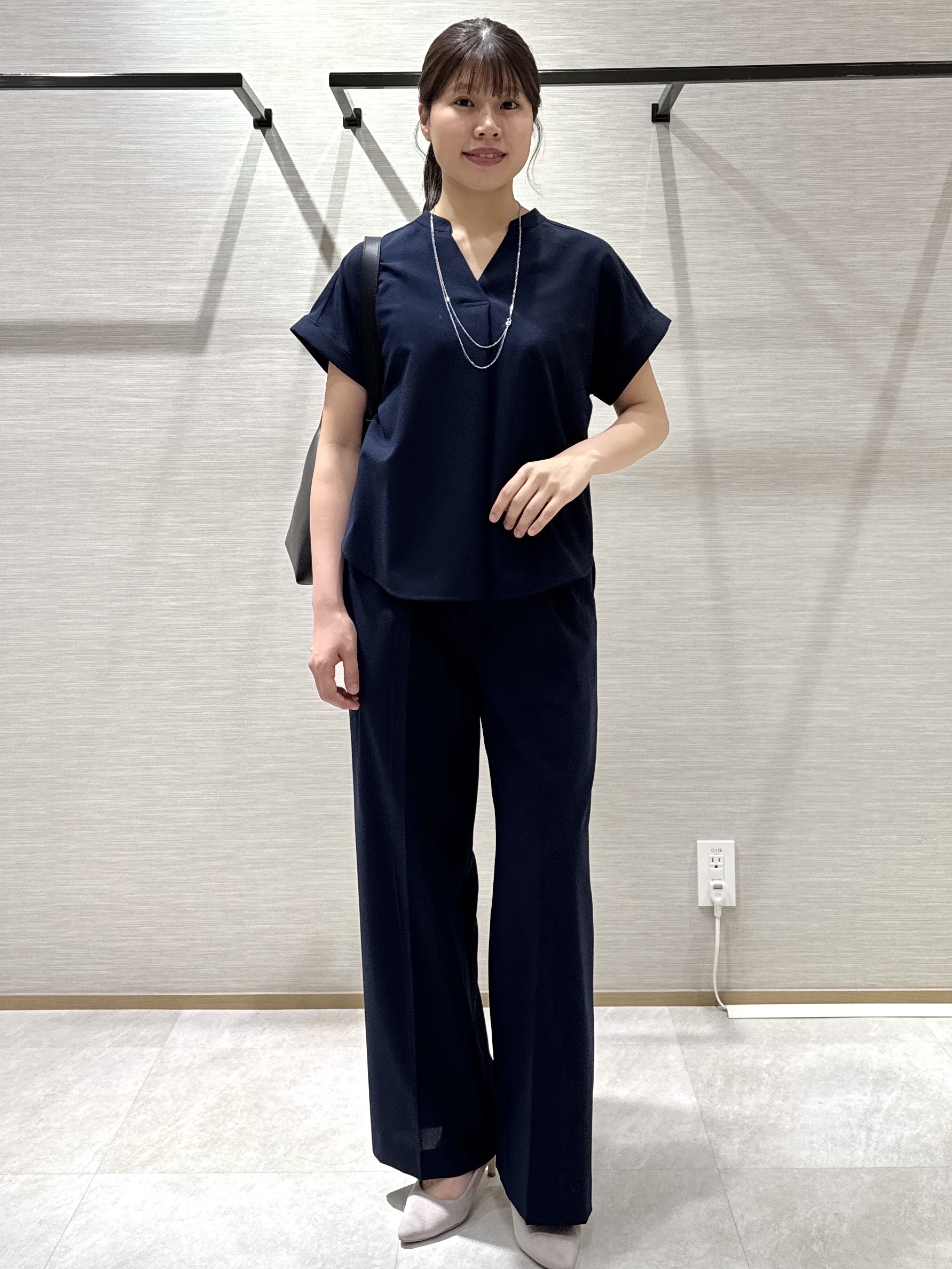 nanaさんの「UNTITLED｜【セットアップ可/UVカット】エアリークールブラウス」を使ったコーディネート