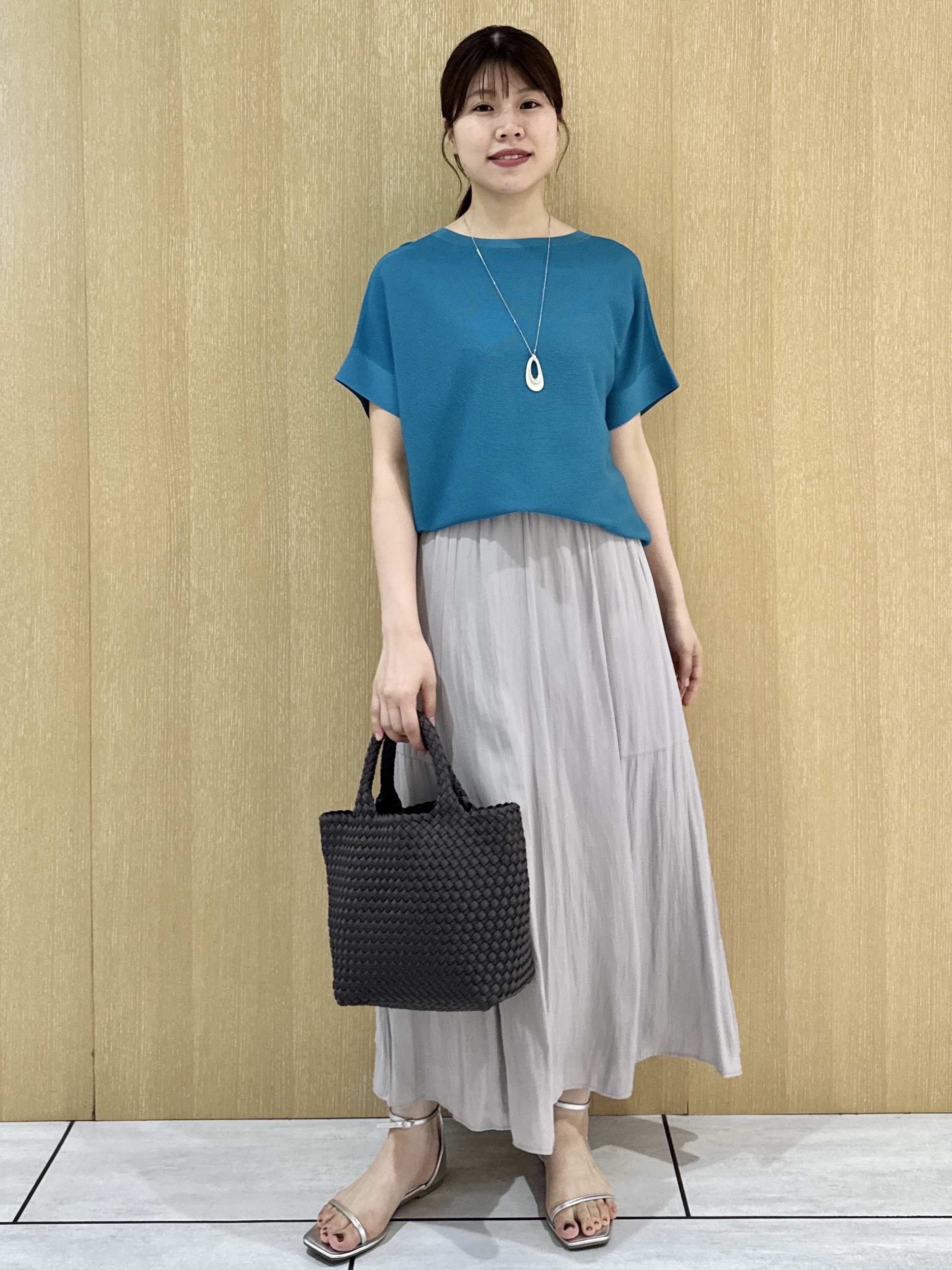 nanaさんの「UNTITLED｜【11色展開/体型カバー】前後2WAYフレンチスリーブニット」を使ったコーディネート