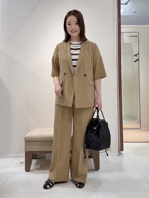 YUIさんの「UNTITLED｜【秋の通勤羽織/セットアップ可/UVカット】エアリークール半袖ジャケット」を使ったコーディネート