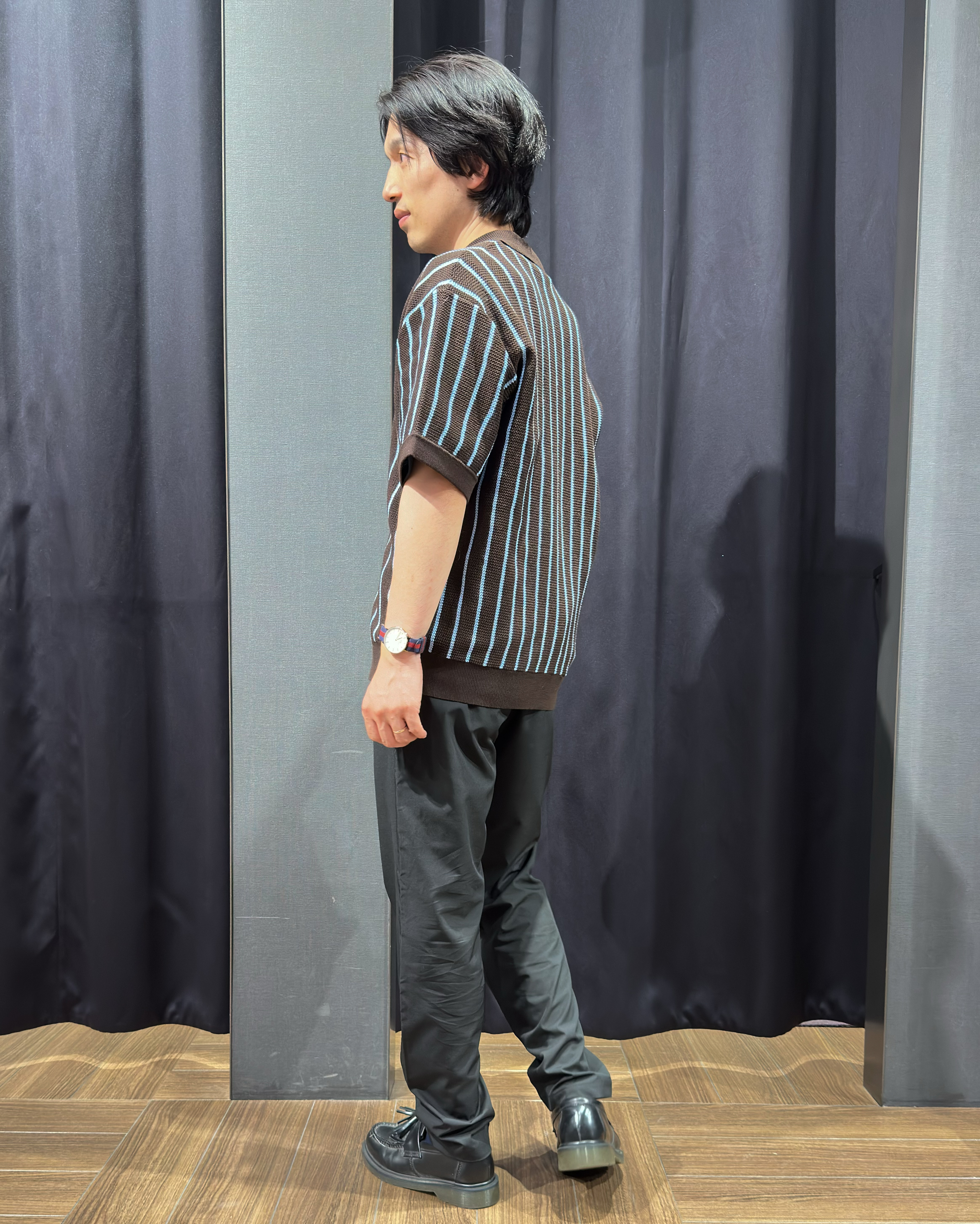 tomoyaさんの「THE SHOP TK｜【マシンウォッシャブル】ニットストライプ半袖シャツ」を使ったコーディネート