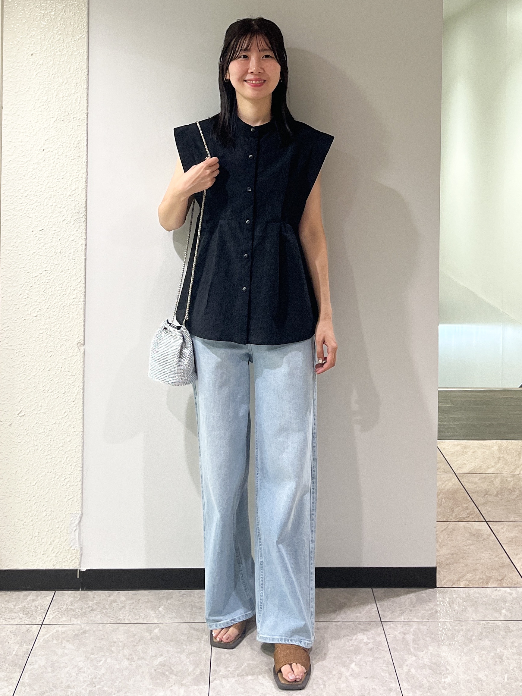 ゆか☆さんの「OPAQUE.CLIP｜『STORY Web7月掲載』ペプラムブラウス《通気性／吸水速乾／UVケア／防シワ／洗濯機OK》」を使ったコーディネート