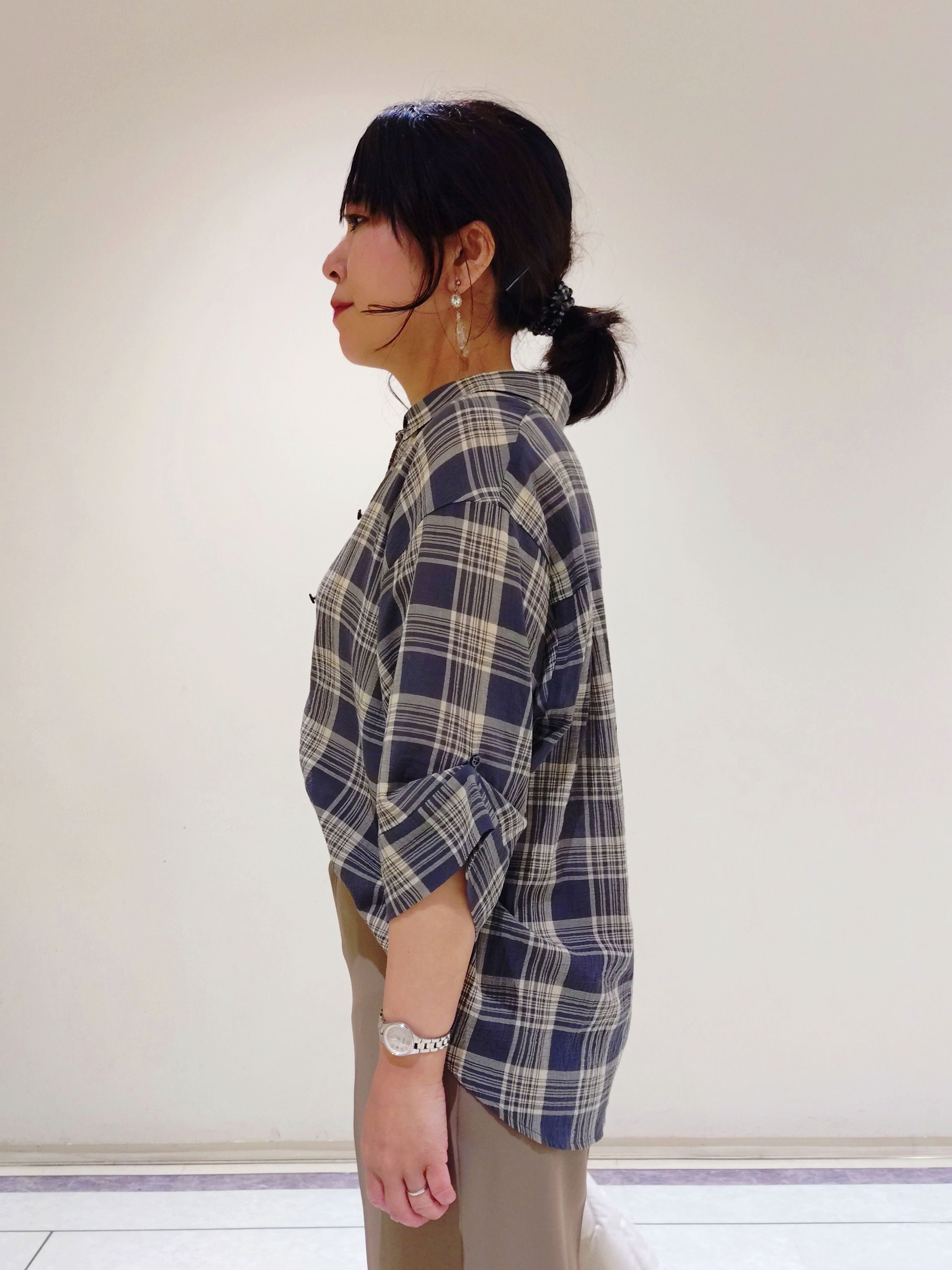 TOMOMIさんの「INDIVI｜【洗える／前後2WAY】インナータンクトップ」を使ったコーディネート