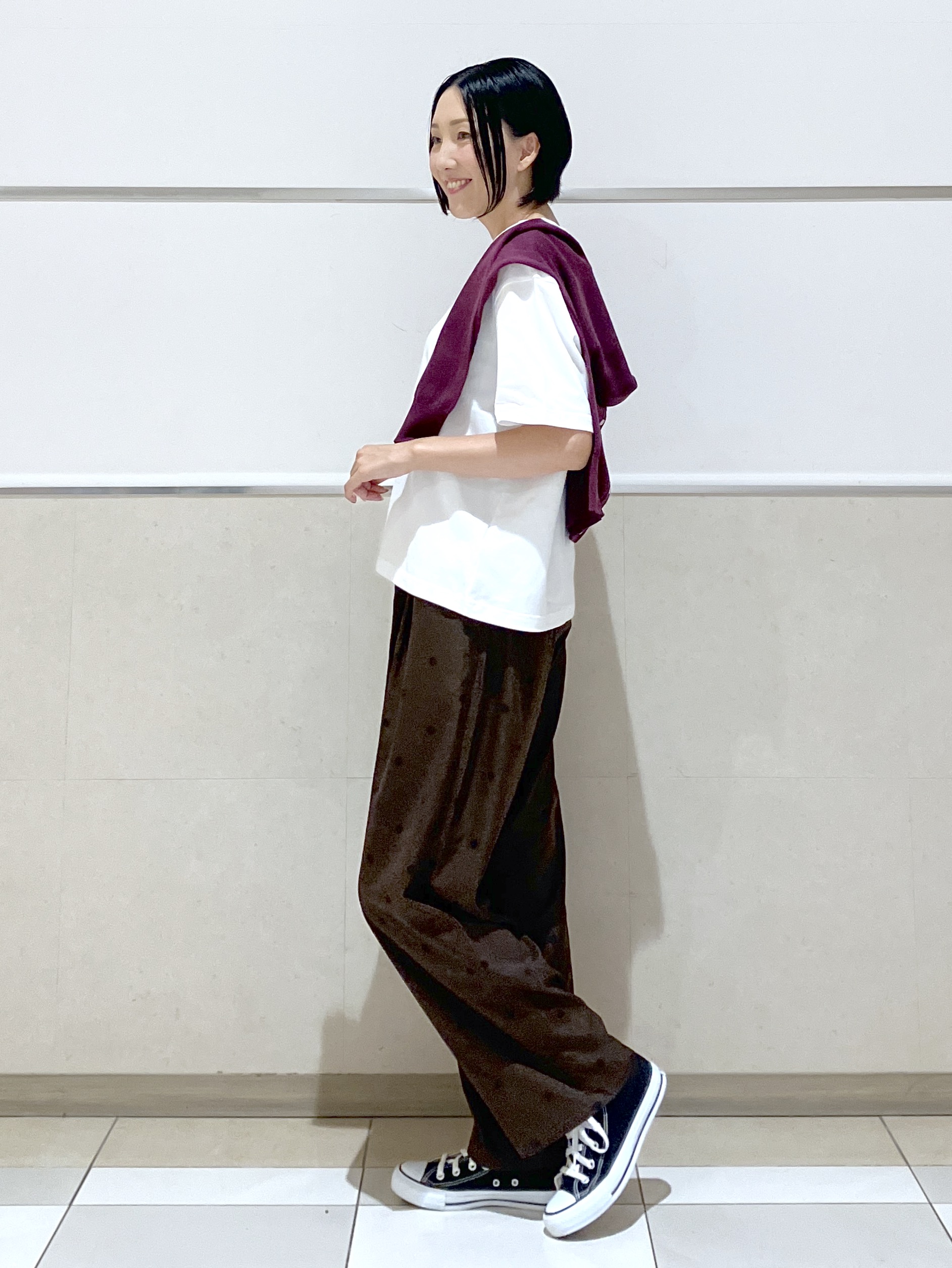 eriko さんの「Dessin｜グラフィックデザイン Tシャツ」を使ったコーディネート