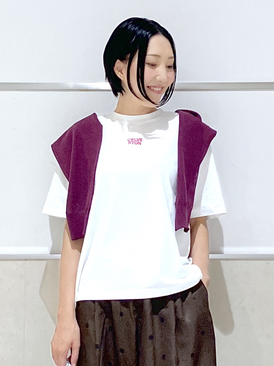 eriko さんの「Dessin｜グラフィックデザイン Tシャツ」を使ったコーディネート