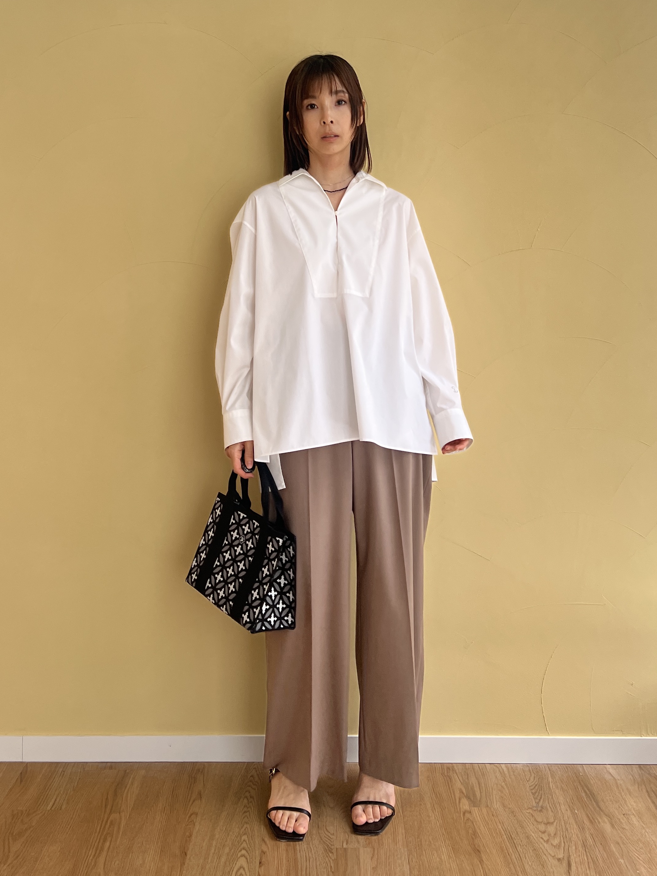 misaさんの「DRESSTERIOR｜【otonaMUSE5月号掲載】スキニーベルトサンダル」を使ったコーディネート