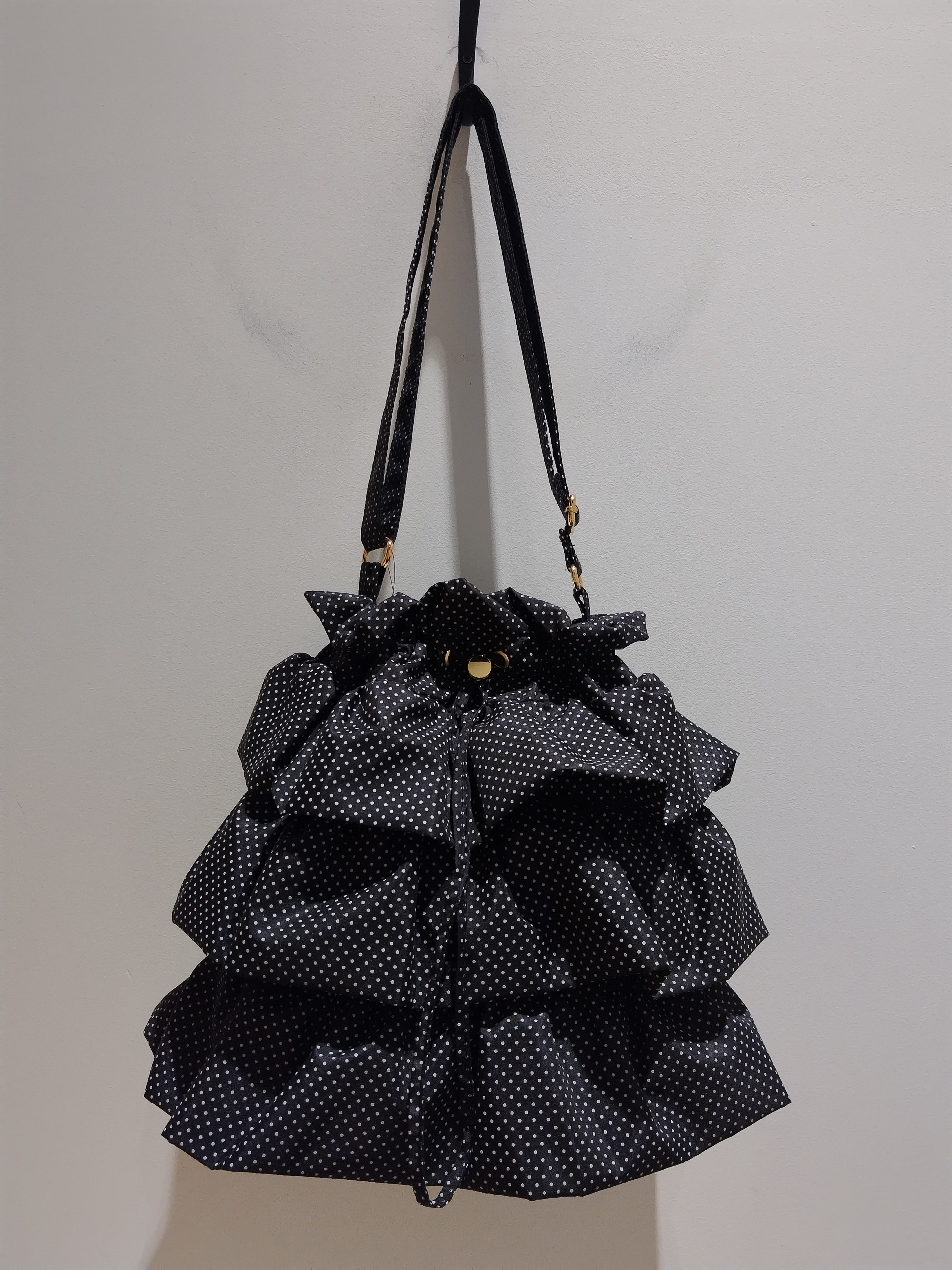 satsukiさんの「grove｜人気BAGにドット柄・レースが新登場！ティアードドロストショルダー」を使ったコーディネート