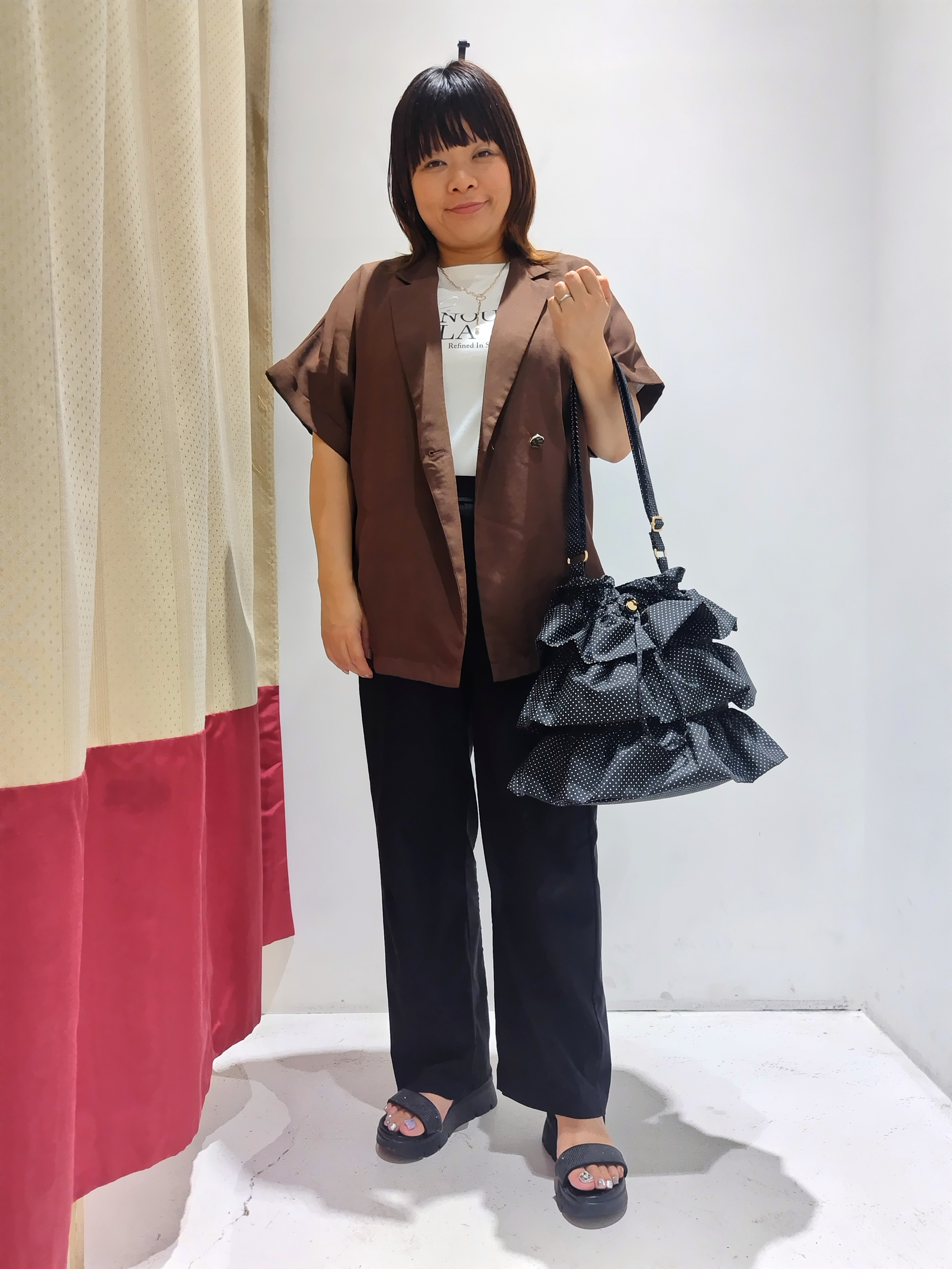 satsukiさんの「grove｜人気BAGにドット柄・レースが新登場！ティアードドロストショルダー」を使ったコーディネート