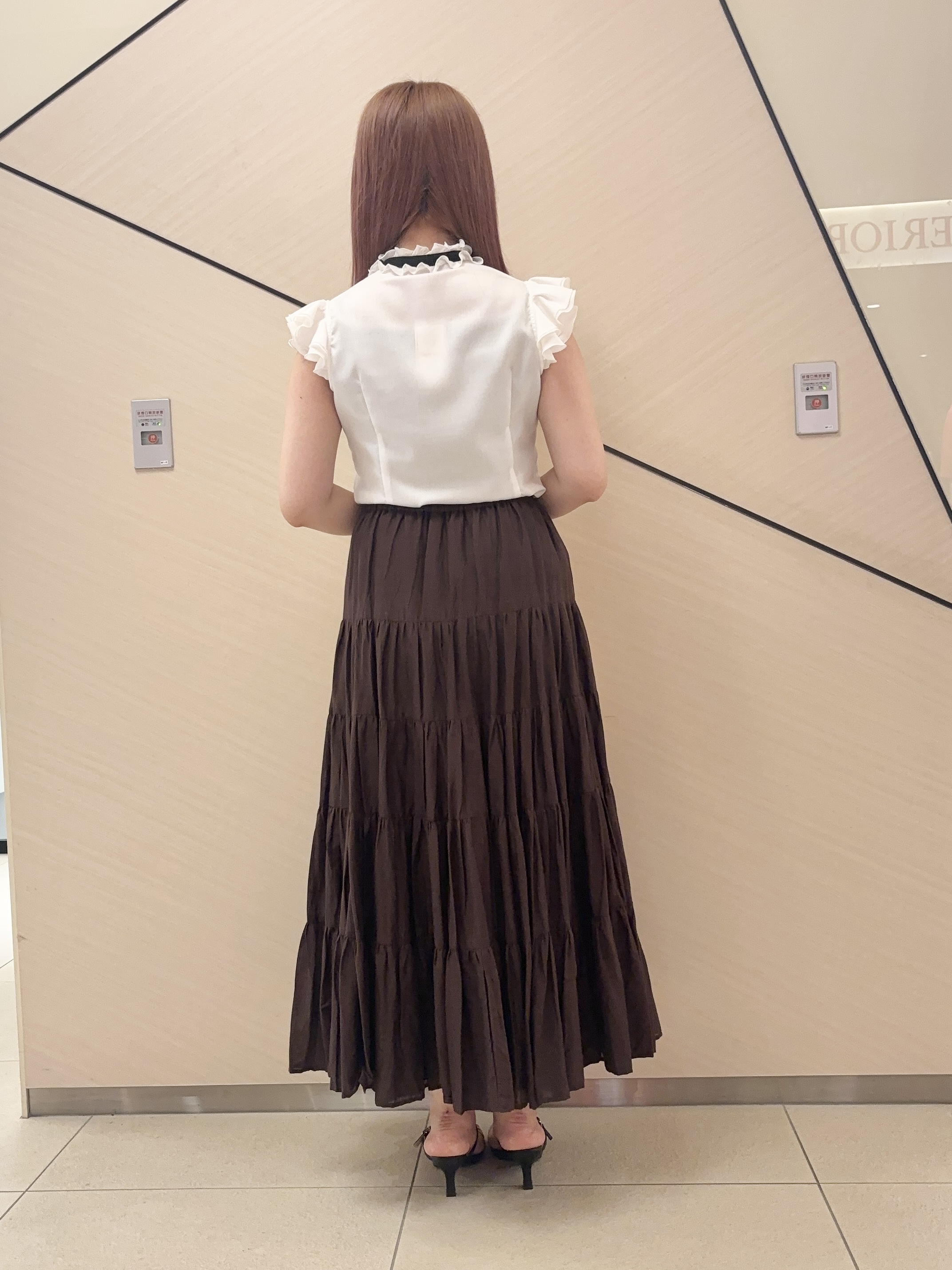 Rinaさんの「DRESSTERIOR｜【otonaMUSE5月号掲載】スキニーベルトサンダル」を使ったコーディネート