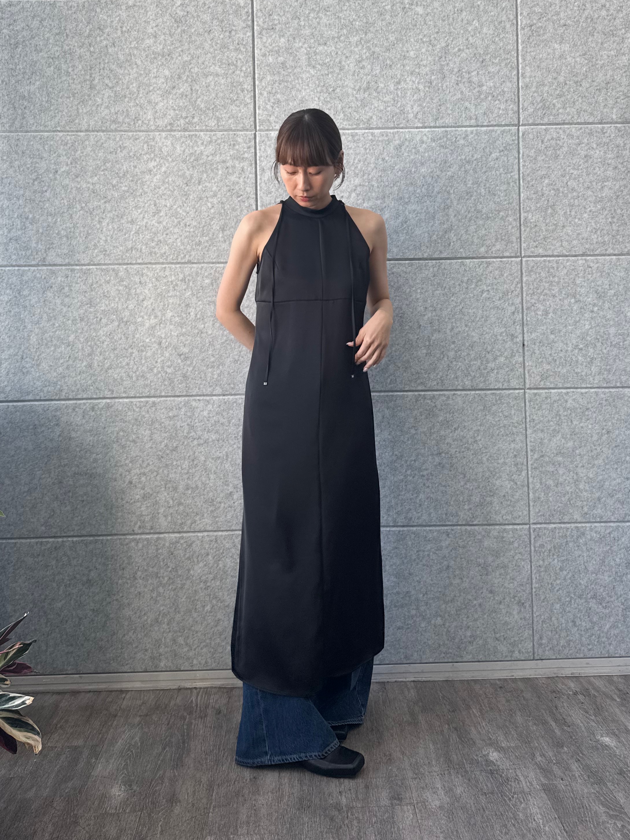 designer yukaさんの「CODE A｜ribbon satin dress」を使ったコーディネート