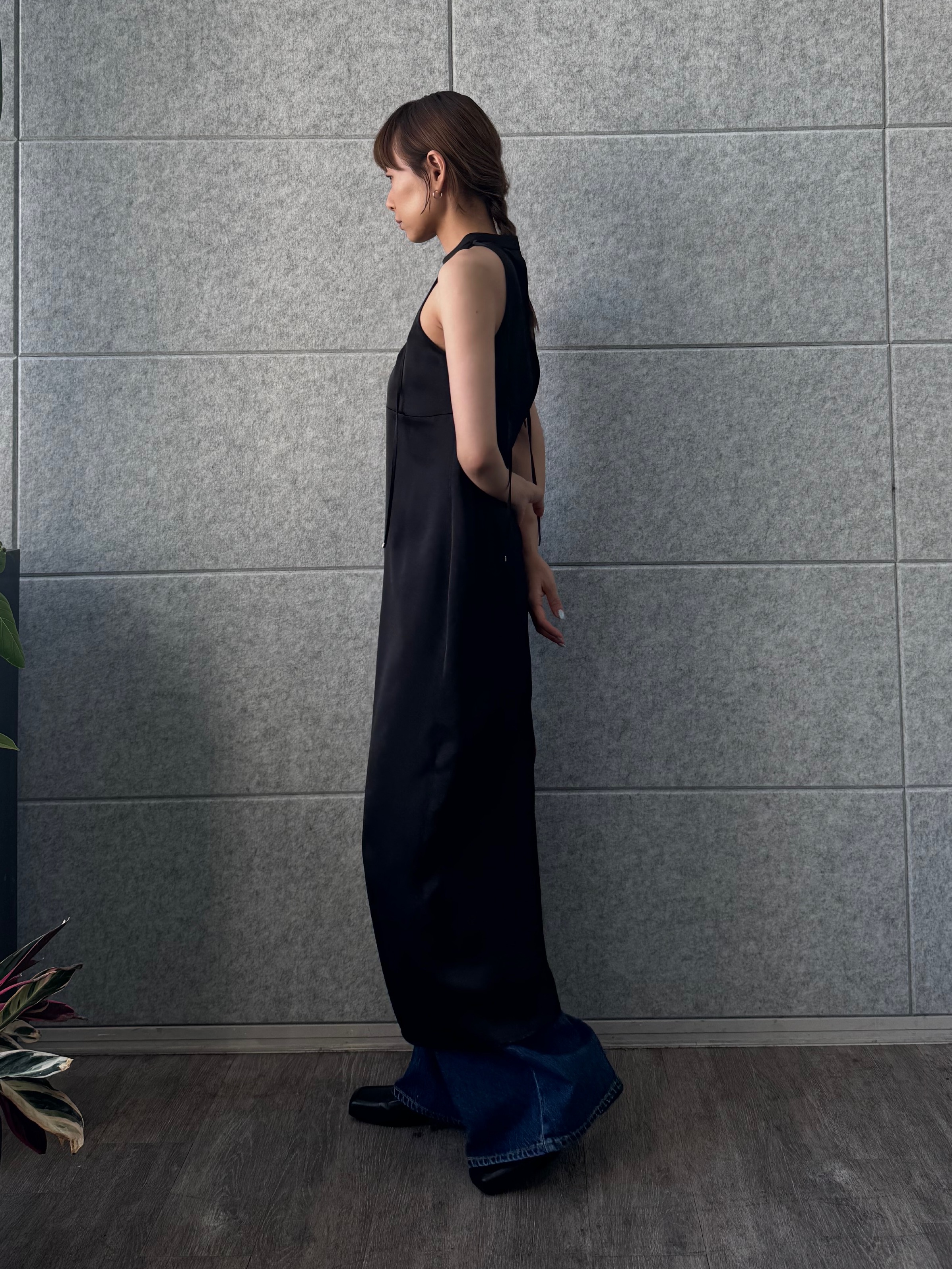 designer yukaさんの「CODE A｜ribbon satin dress」を使ったコーディネート