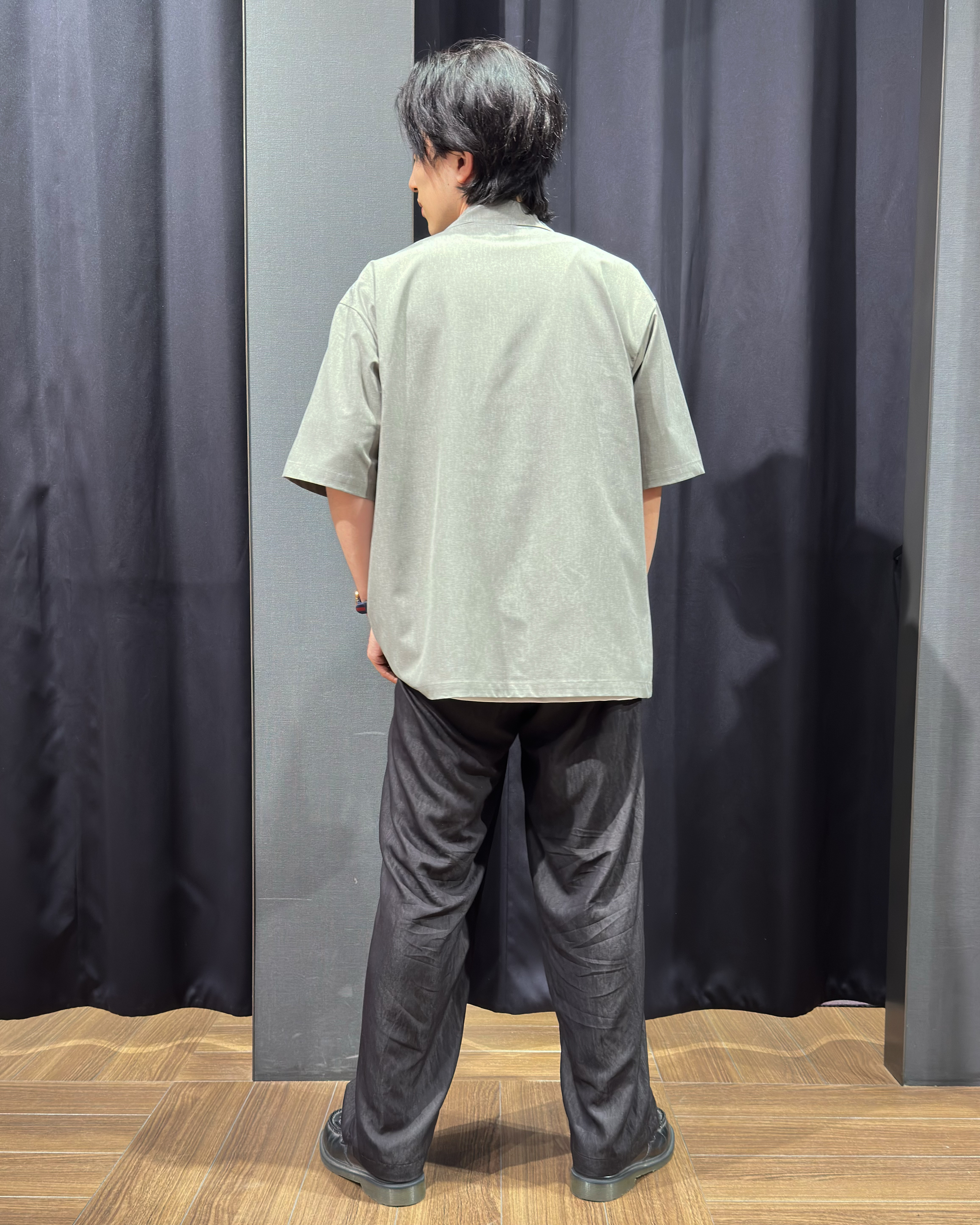 tomoyaさんの「THE SHOP TK｜【吸水速乾／防シワ／マシンウォッシャブル】ハイドロクール 半袖シャツ」を使ったコーディネート