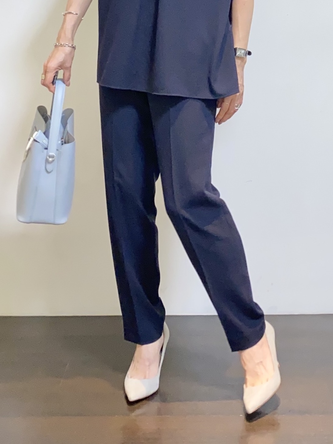 tomoさんの「UNTITLED｜【セットアップ可/UVカット/前後2WAY】リラクシーフレンチスリーブブラウス」を使ったコーディネート