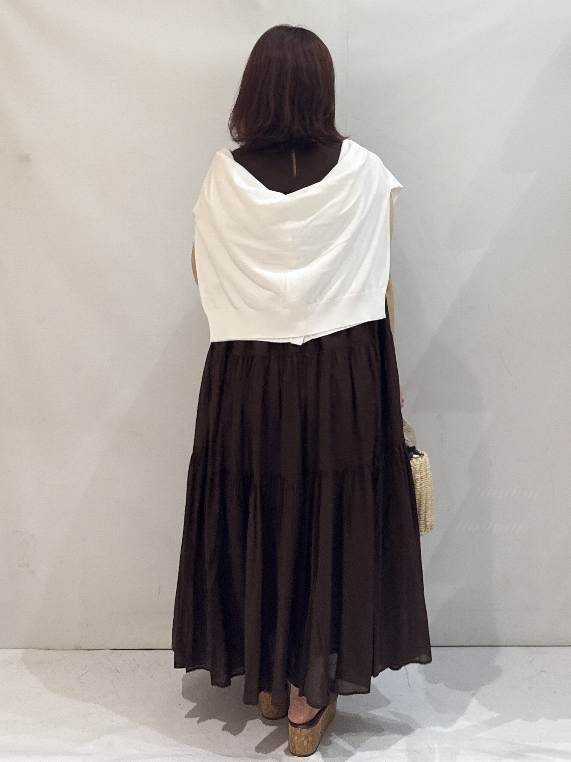 nakkoさんの「OPAQUE.CLIP｜【UV／接触冷感】Vネックリラクシーニットカーディガン《洗濯機OK／抗ピル》」を使ったコーディネート
