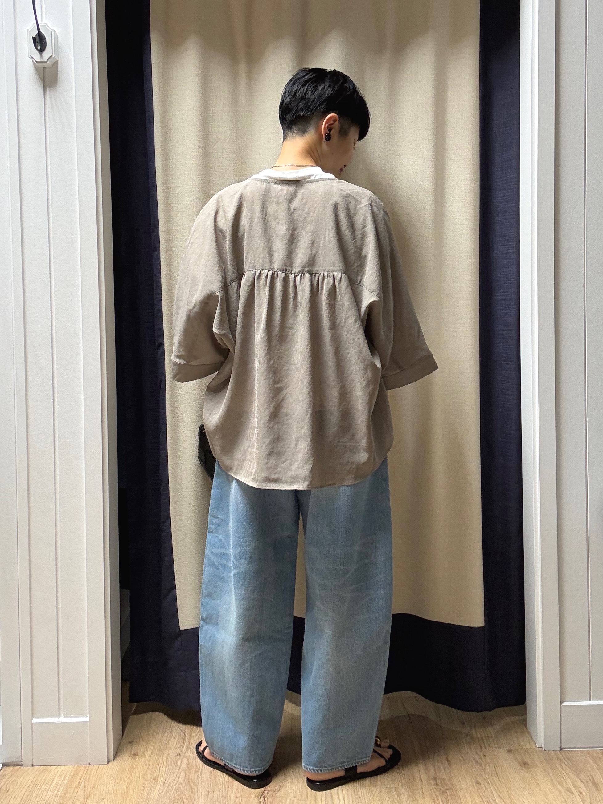 Suzuさんの「Dessin｜グラフィックデザイン Tシャツ」を使ったコーディネート