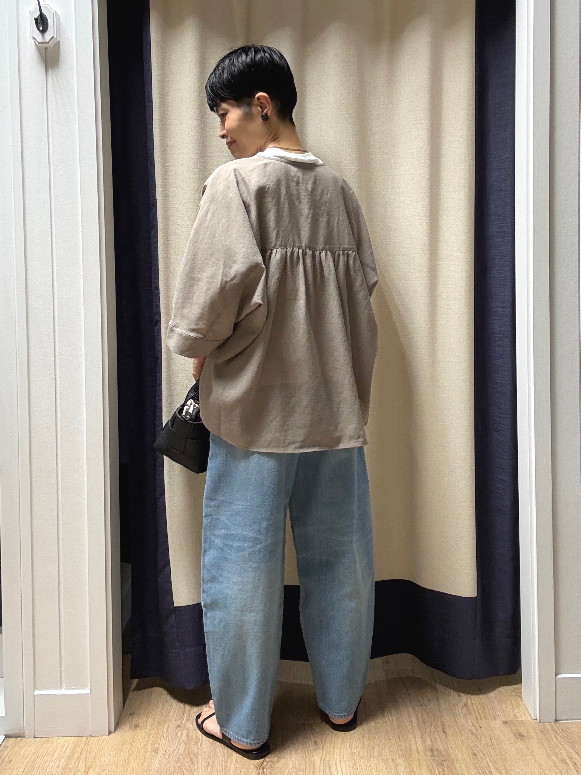 Suzuさんの「Dessin｜グラフィックデザイン Tシャツ」を使ったコーディネート