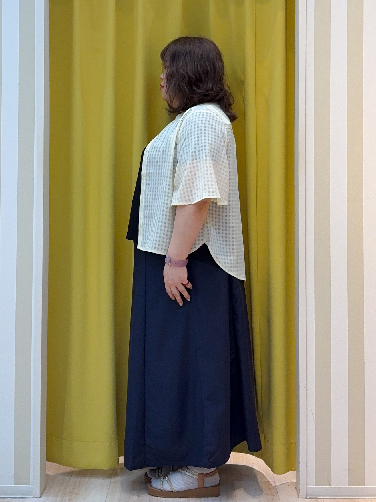 kotoさんさんの「SHOO･LA･RUE｜【洗濯機可/S-LL】二の腕隠せる 5分袖ギンガムシアーブラウス」を使ったコーディネート