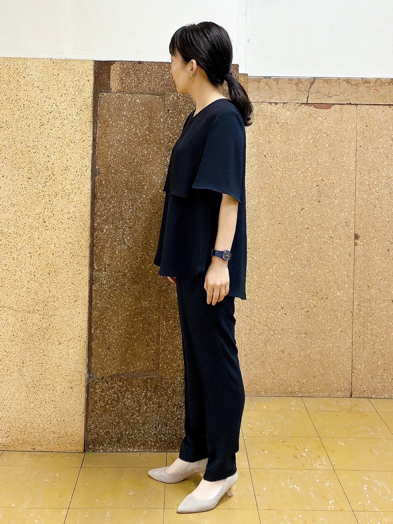 hattoriさんの「INDIVI｜【着る日傘】シフォンドッキングブラウス」を使ったコーディネート