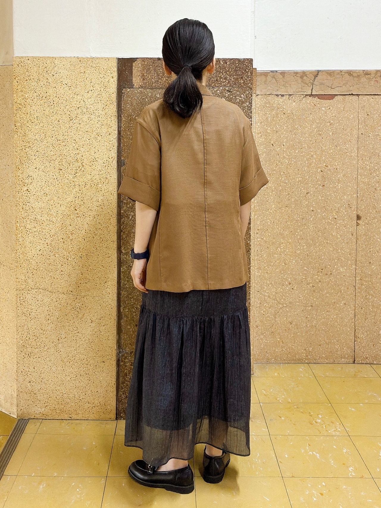 hattoriさんの「INDIVI｜【洗える／メッシュ素材／SETUP可能】半袖シアージャケット」を使ったコーディネート