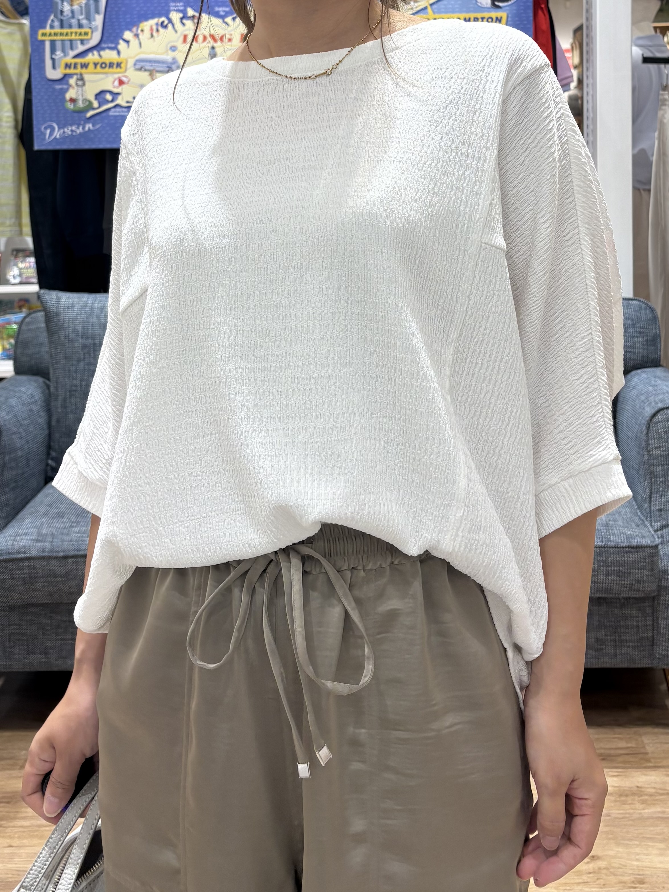 yuinaさんの「Dessin｜シュリンクジャージ カットソー」を使ったコーディネート
