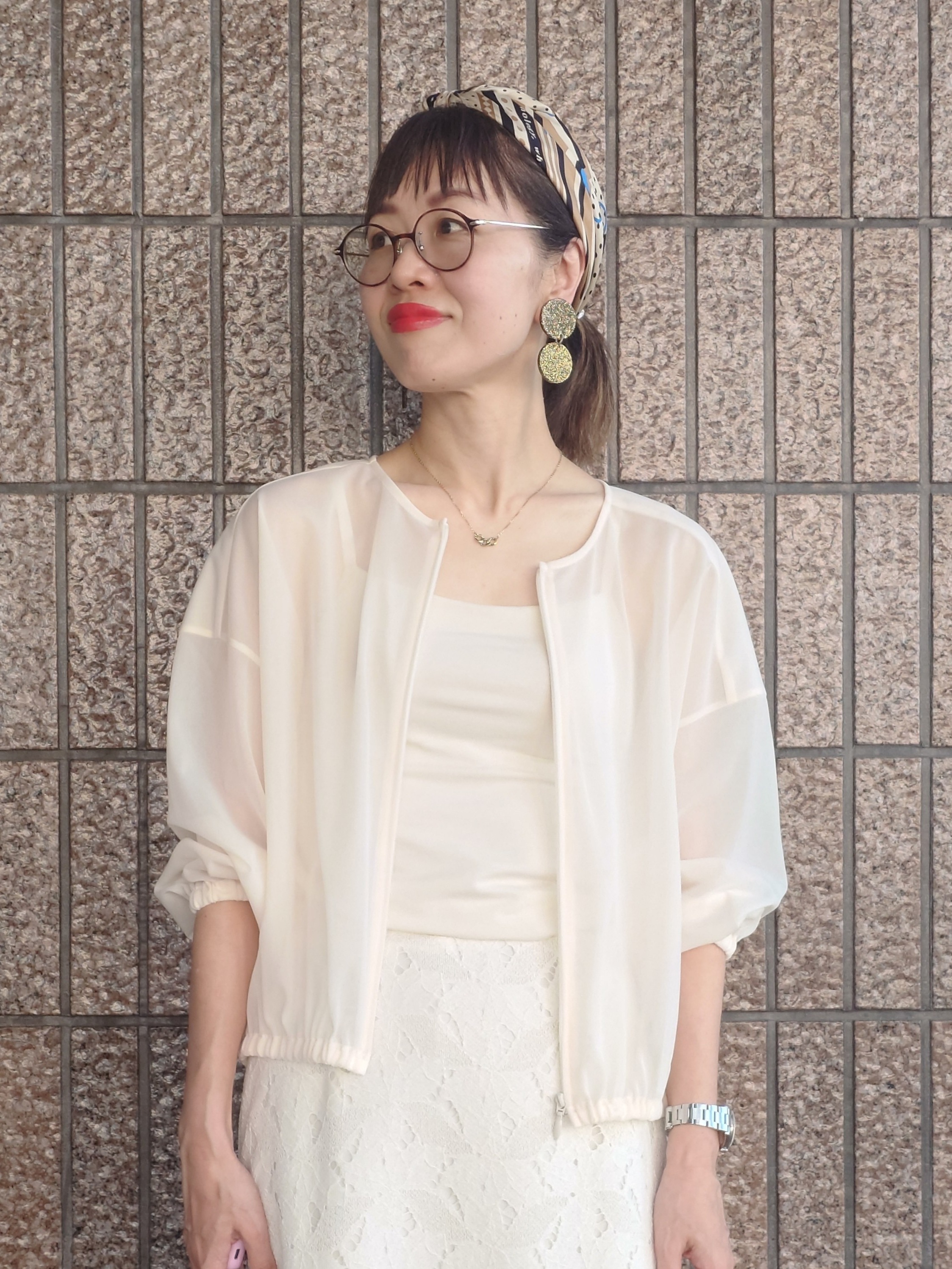 MUTSUKOさんの「UNTITLED｜【秋羽織り/ジップ】トリコットシアーブラウス」を使ったコーディネート