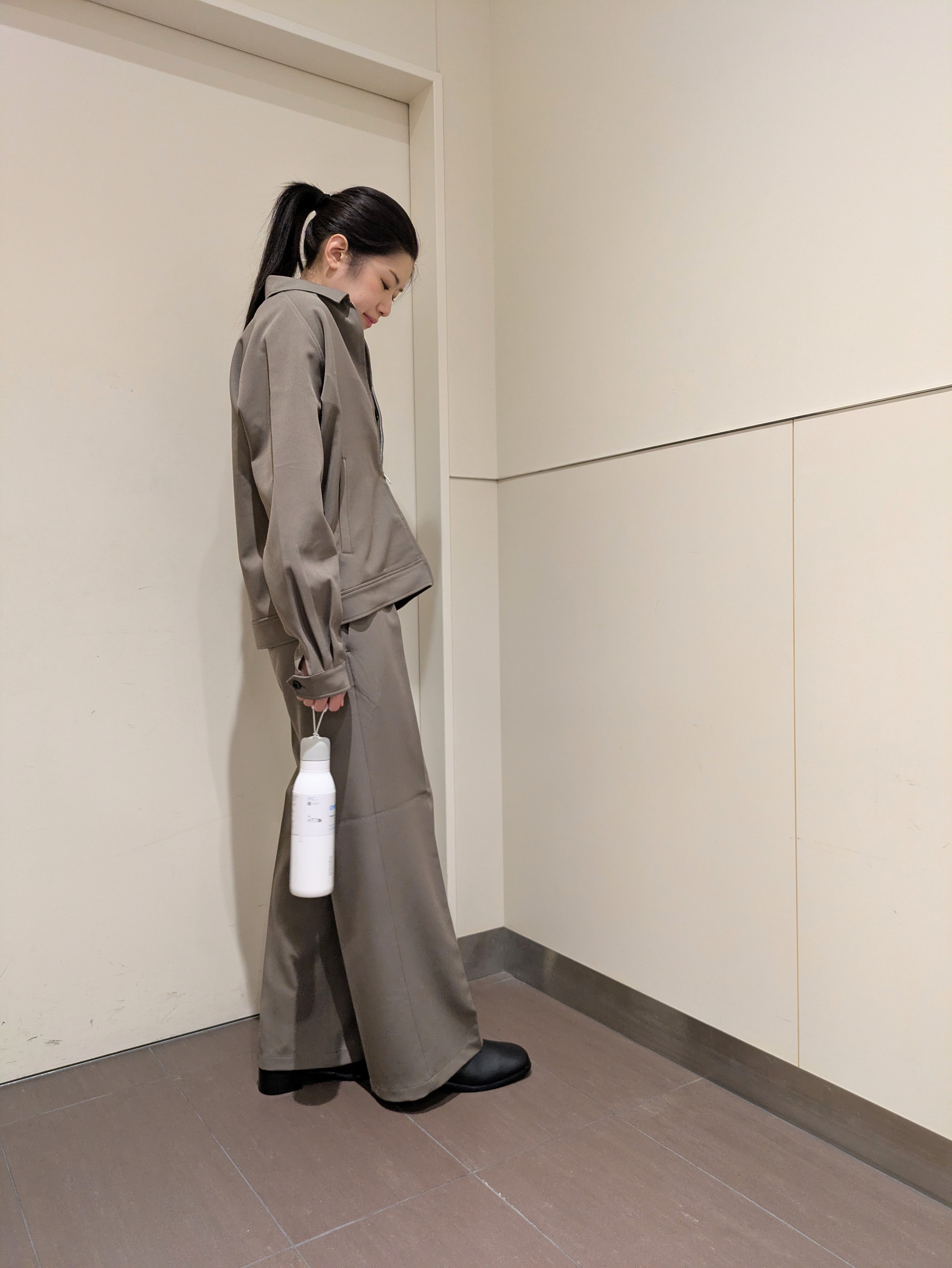 Chiichanさんの「tk.TAKEO KIKUCHI｜◆【防シワ／ストレッチ/セット対応可】smart shift series ジップブルゾン」を使ったコーディネート