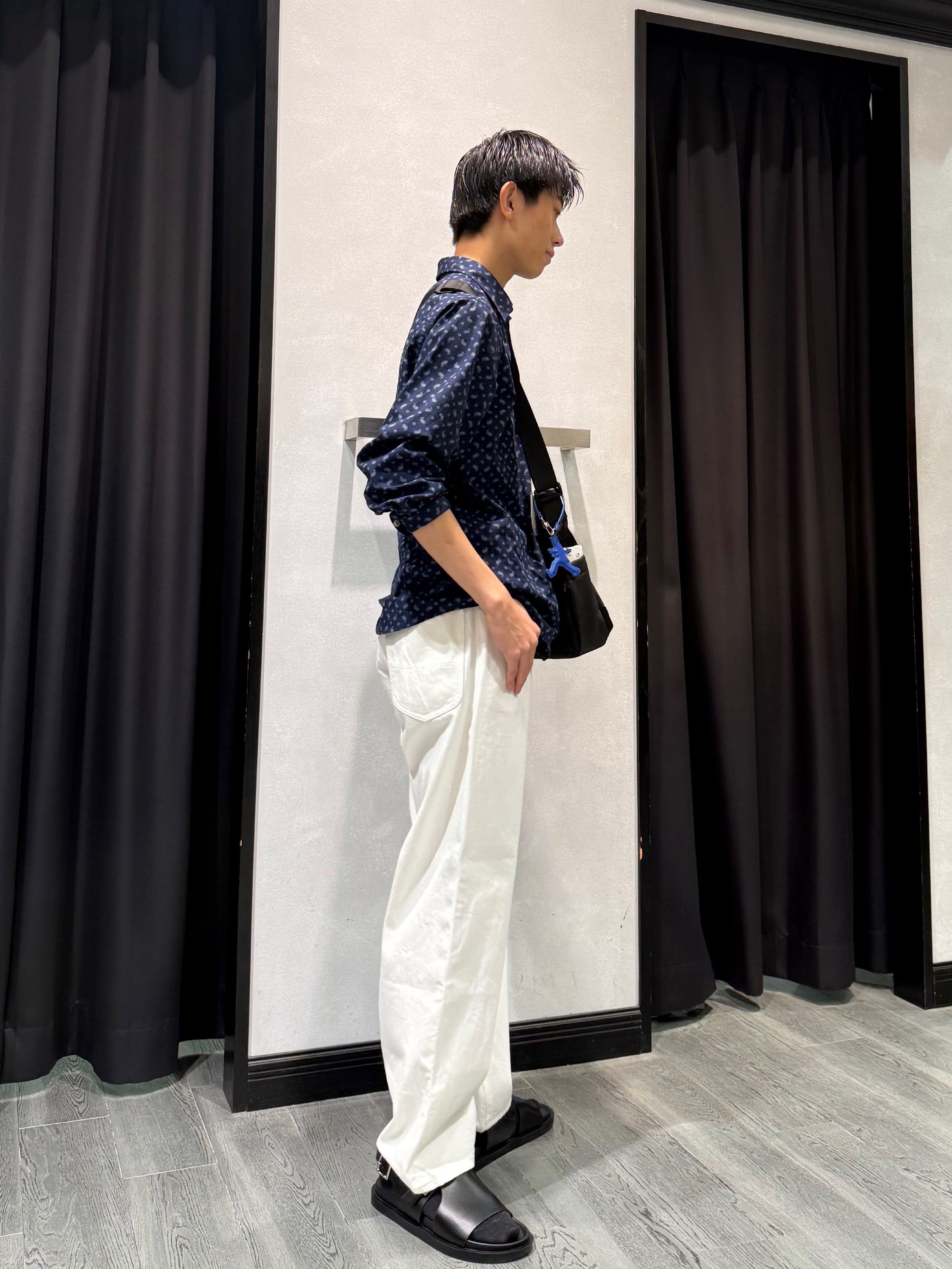 uekuboさんの「TAKEO KIKUCHI｜【BOWLER HAT LABEL】小紋ペイズリープリント 長袖シャツ」を使ったコーディネート
