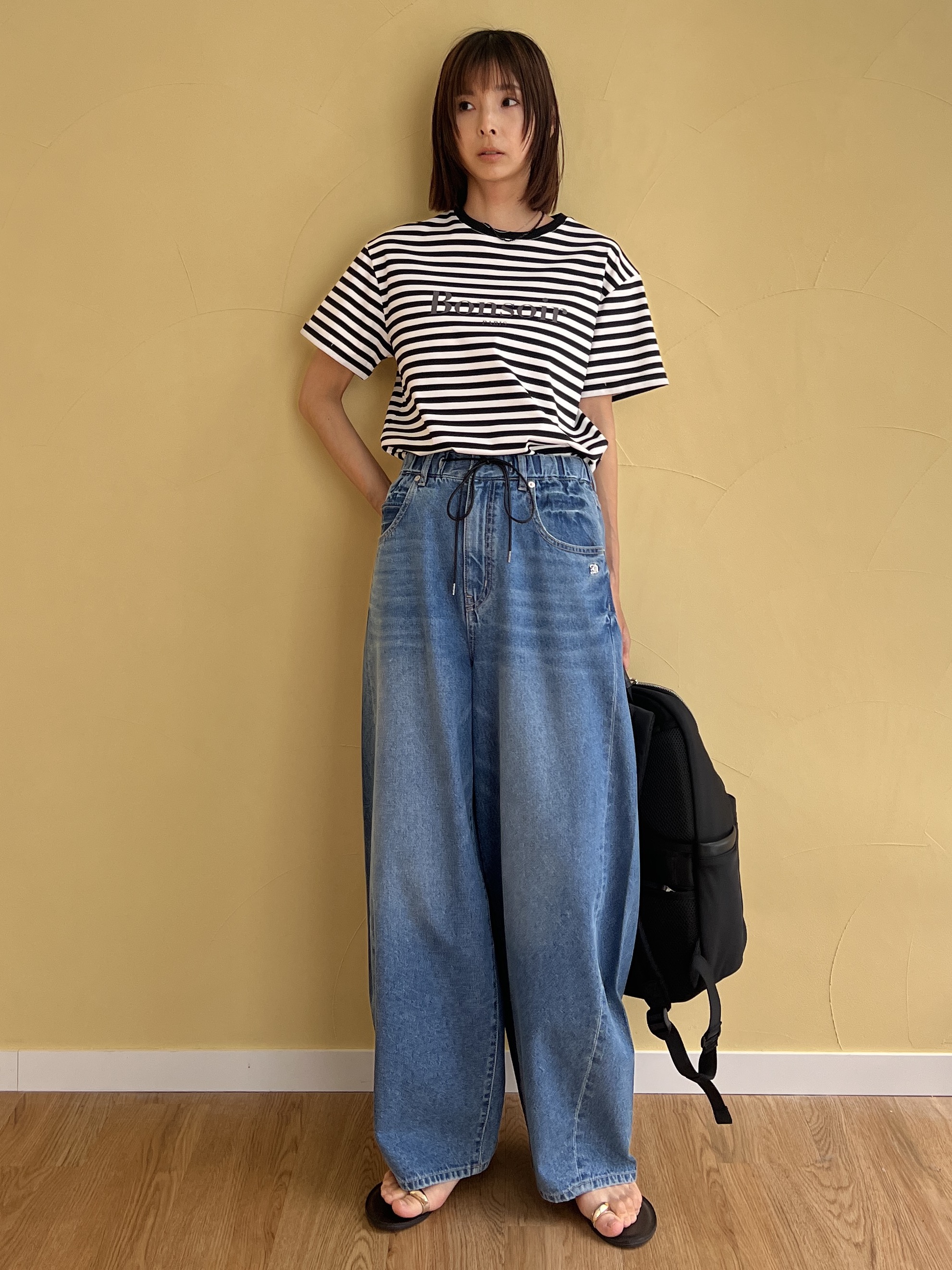 misaさんの「DRESSTERIOR｜NICOLAS LAINAS（ニコラスライナス）ソフトソールトングサンダル」を使ったコーディネート