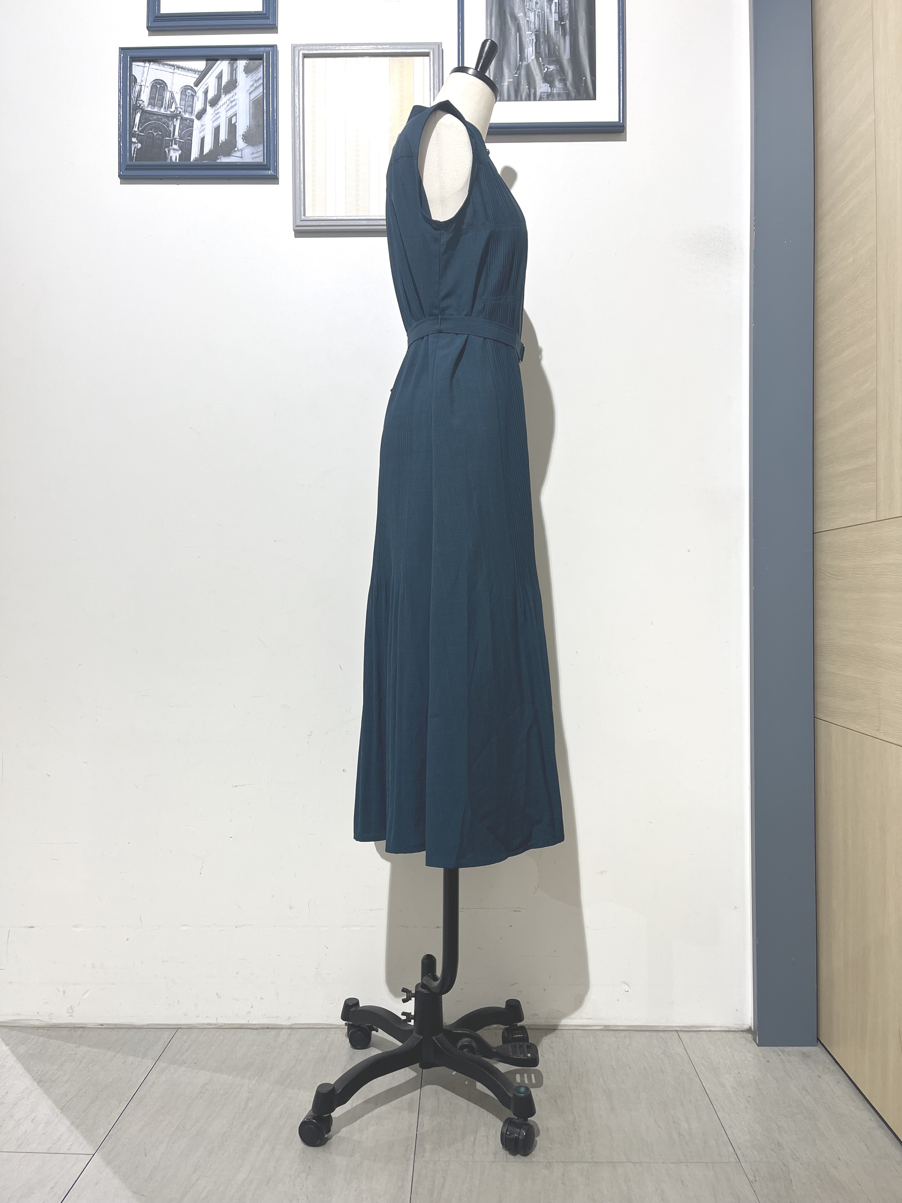 ほくとさんの「grove｜【低身長さんも選べる着丈・洗濯機◎】プリーツベルトワンピース」を使ったコーディネート
