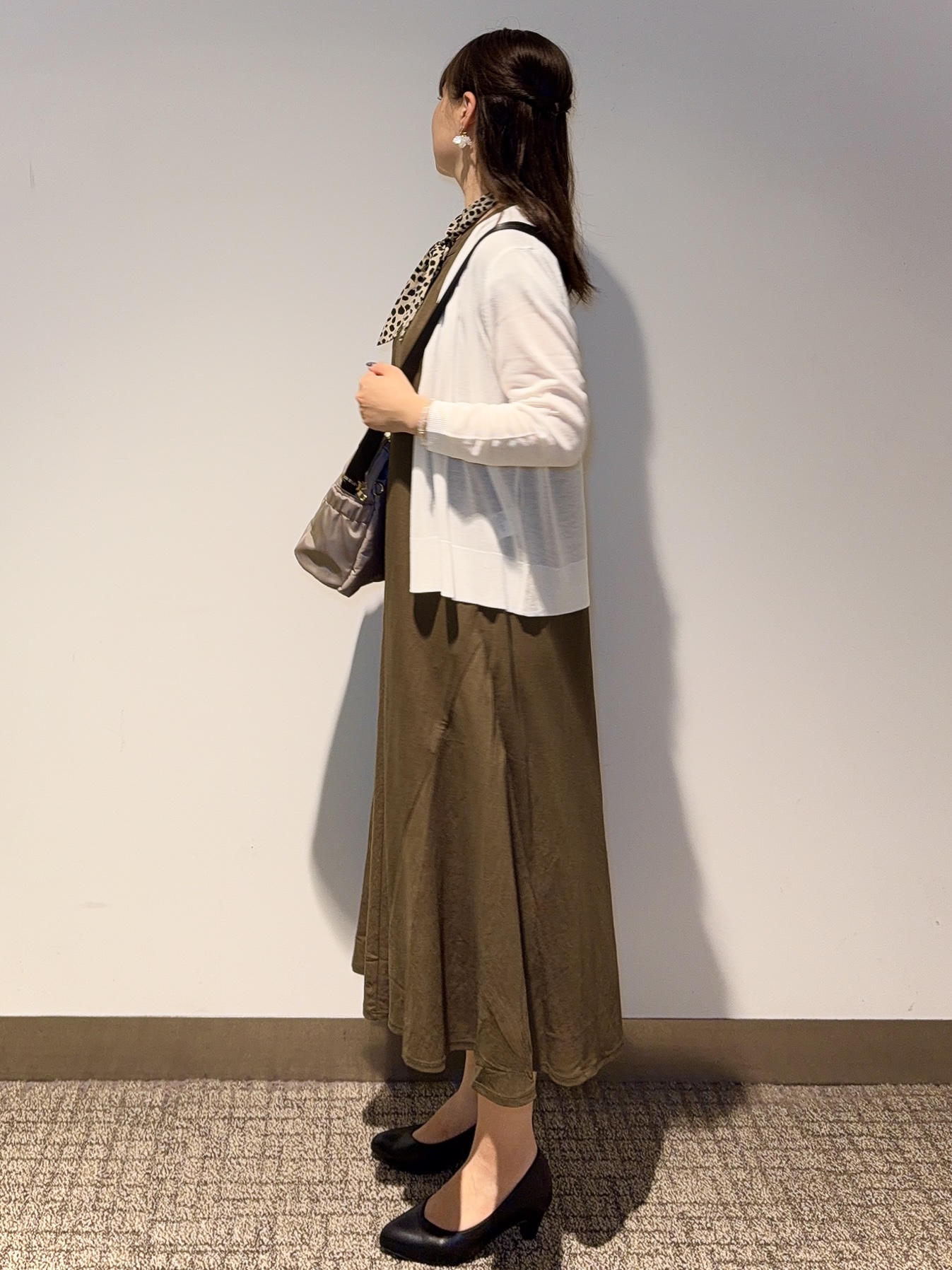 みーさんの「grove｜高評価！【接触冷感／UVカットetc】ベーシックショートカーディガン」を使ったコーディネート