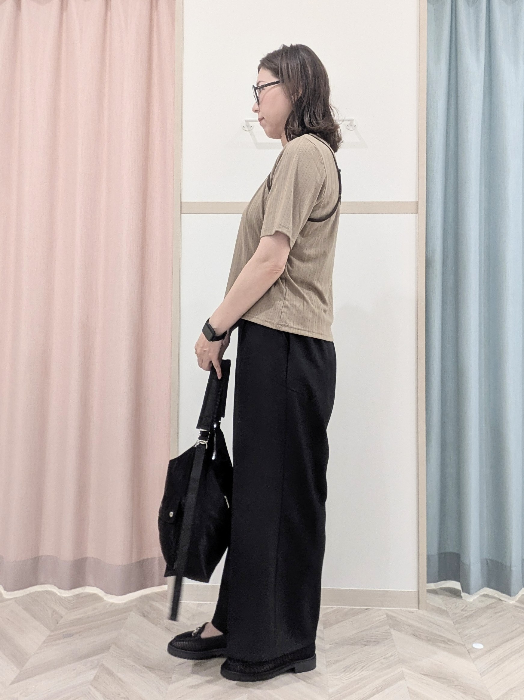miyuさんの「SHOO･LA･RUE｜【2点セット】ランダムテレコで細見え  配色使いTシャツ+キャミソール」を使ったコーディネート
