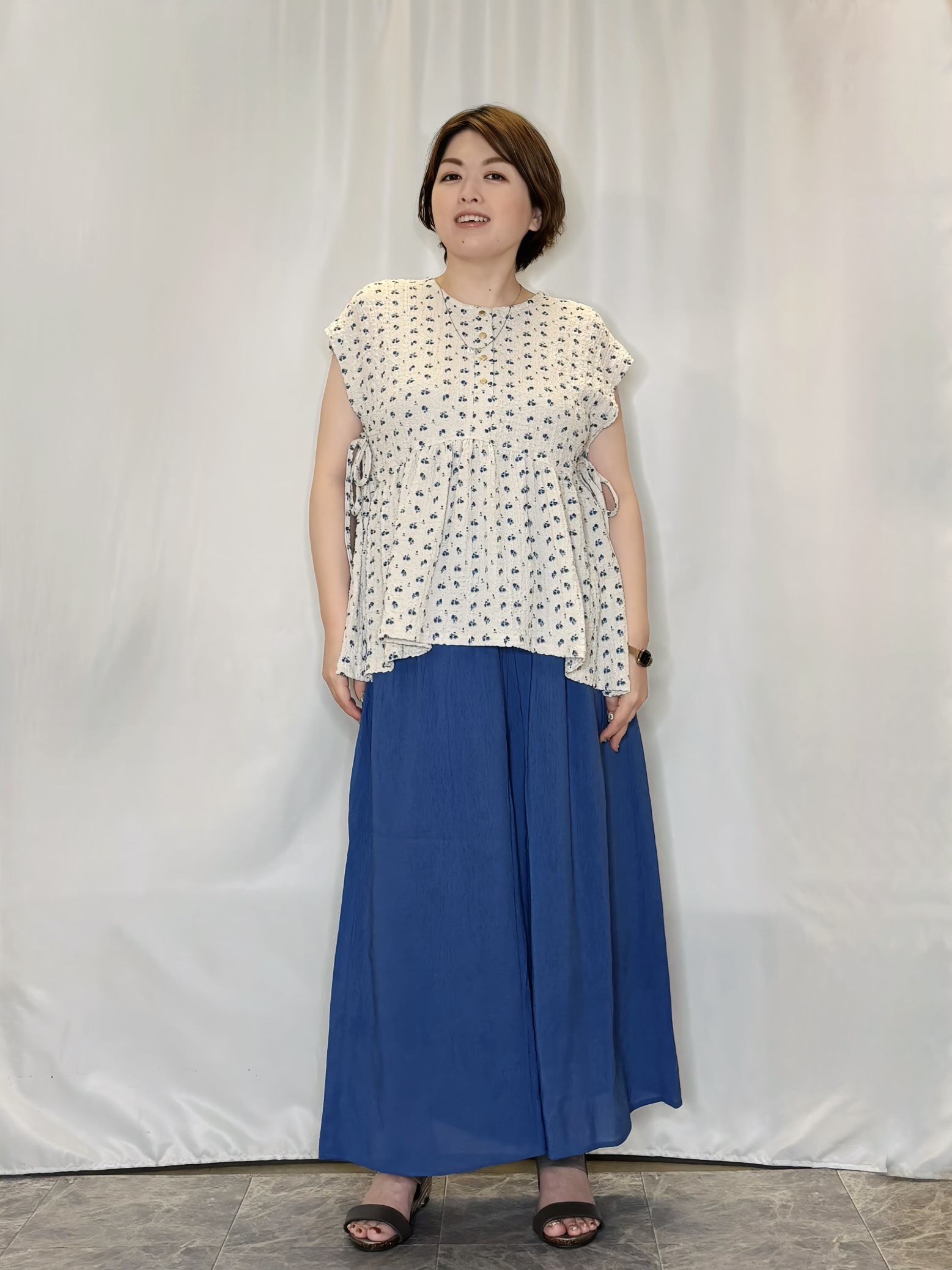 たみさんの「SHOO･LA･RUE｜【UV/体型カバー】冷房や朝晩の冷え込み対策にも さらとろ5分袖カーディガン」を使ったコーディネート