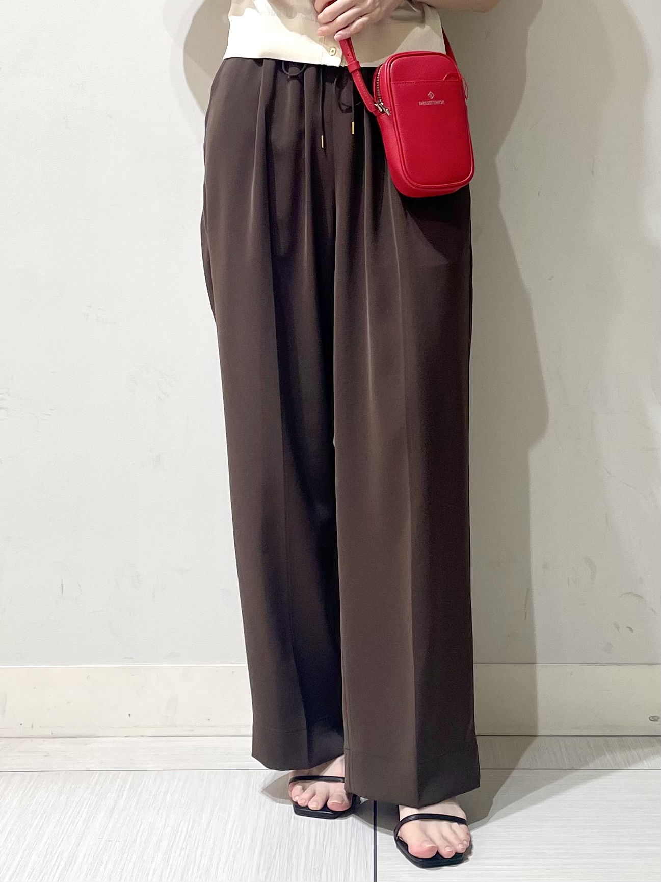 ことさんの「DRESSTERIOR｜【接触冷感／UVカット】クールタッチ シャツカーディガン」を使ったコーディネート