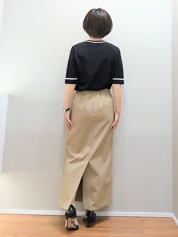 ミズタさんの「UNTITLED｜【アンサンブル可/きれいめ/通勤】コンパクト5分袖ニット」を使ったコーディネート