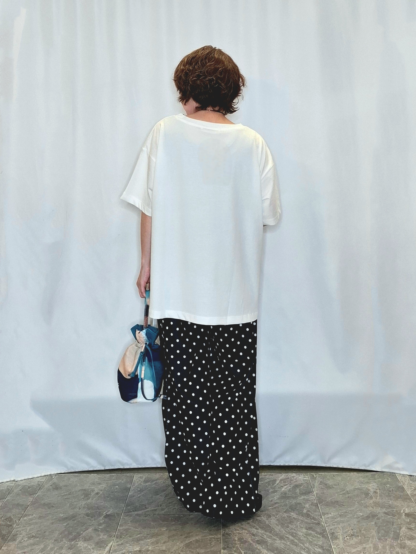 ぬーさんの「SHOO･LA･RUE｜【洗濯機可/体型カバー】プリントデザインが目を惹く 裾シャーリングTシャツ」を使ったコーディネート