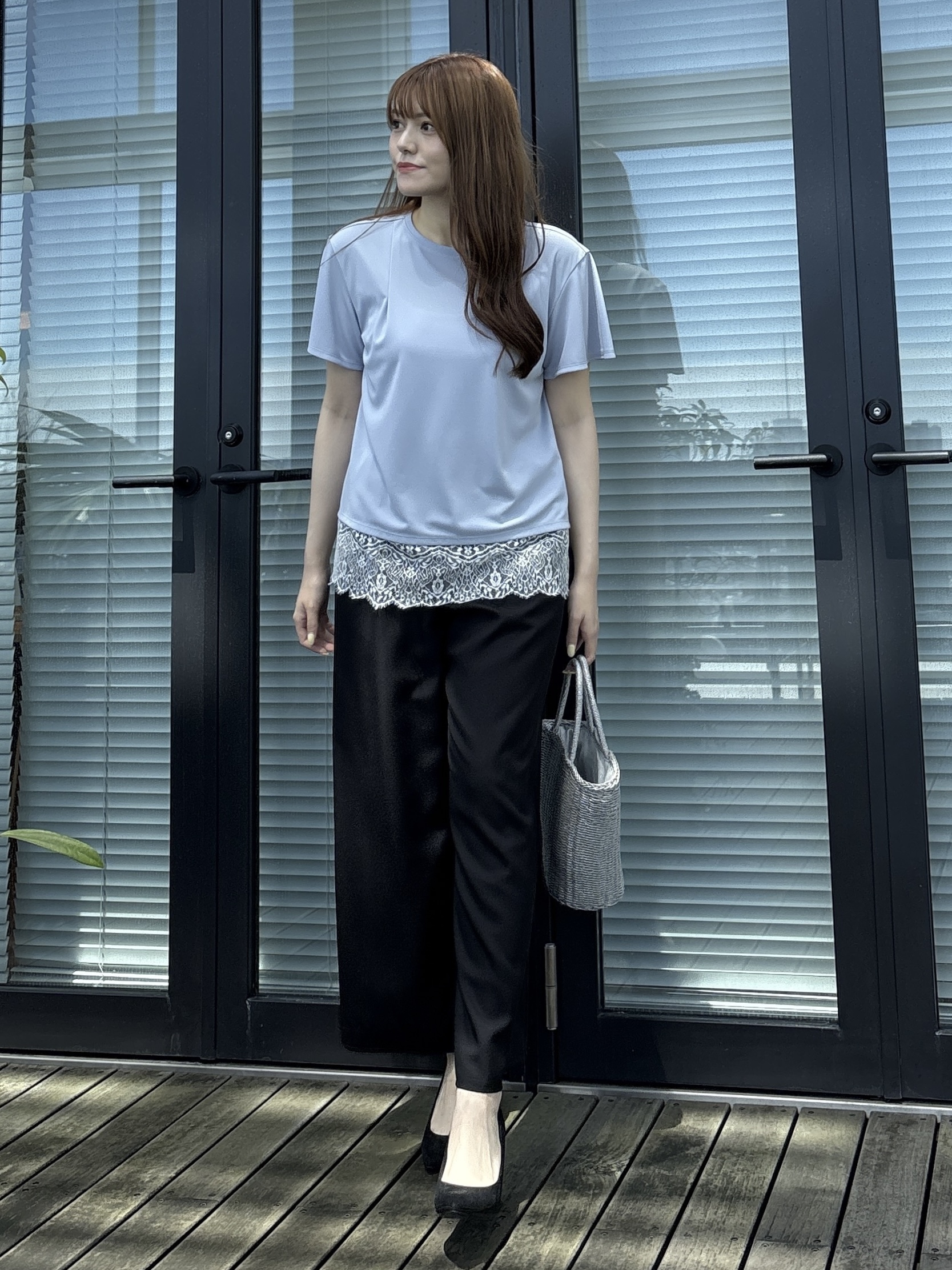 sayaさんの「COUP DE CHANCE｜【手洗い可／日本製／接触冷感】裾レースカットソー」を使ったコーディネート