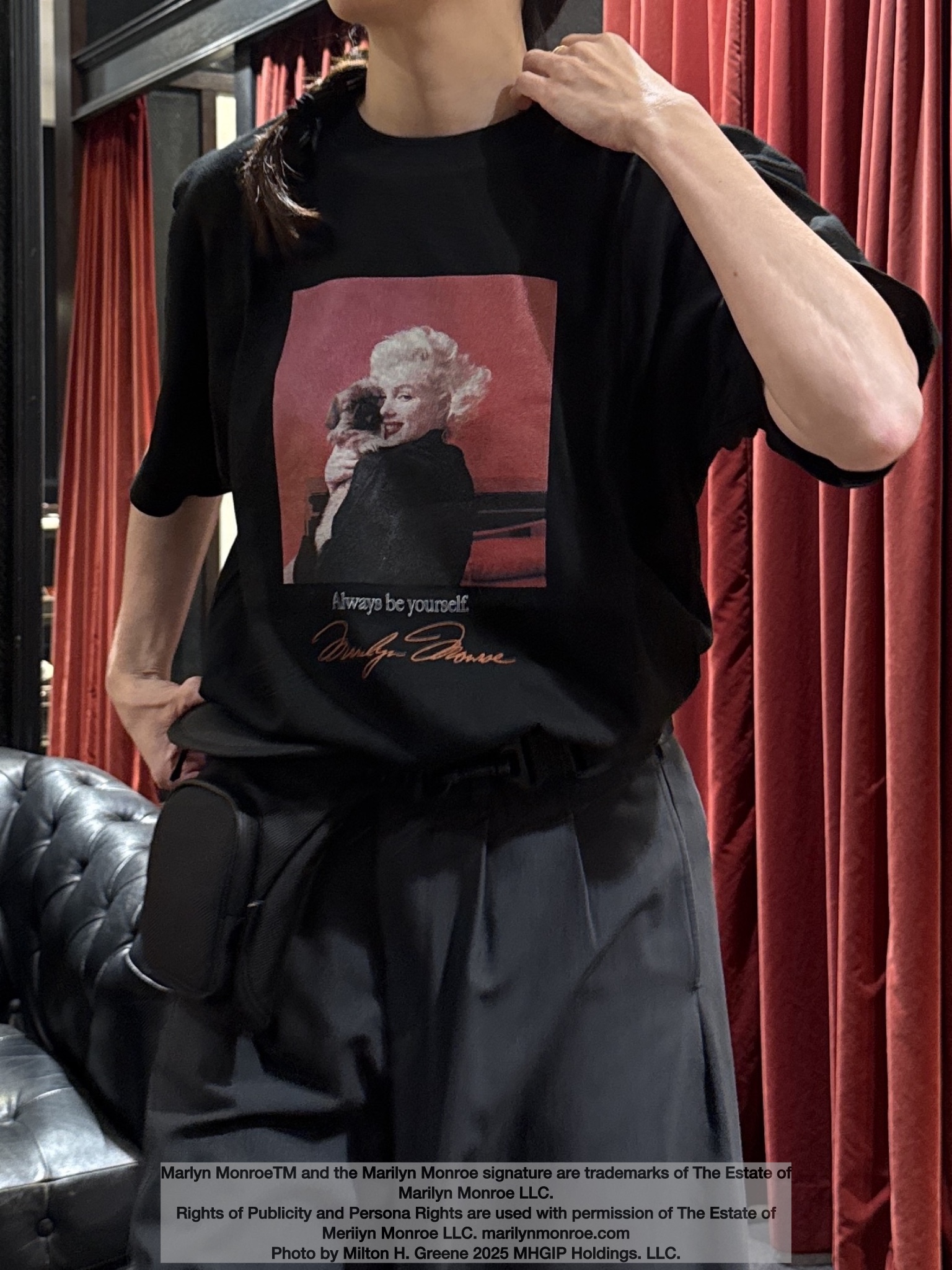 神野（jinno）さんの「TAKEO KIKUCHI｜【別注】マリリン・モンロー/フォトTシャツ」を使ったコーディネート