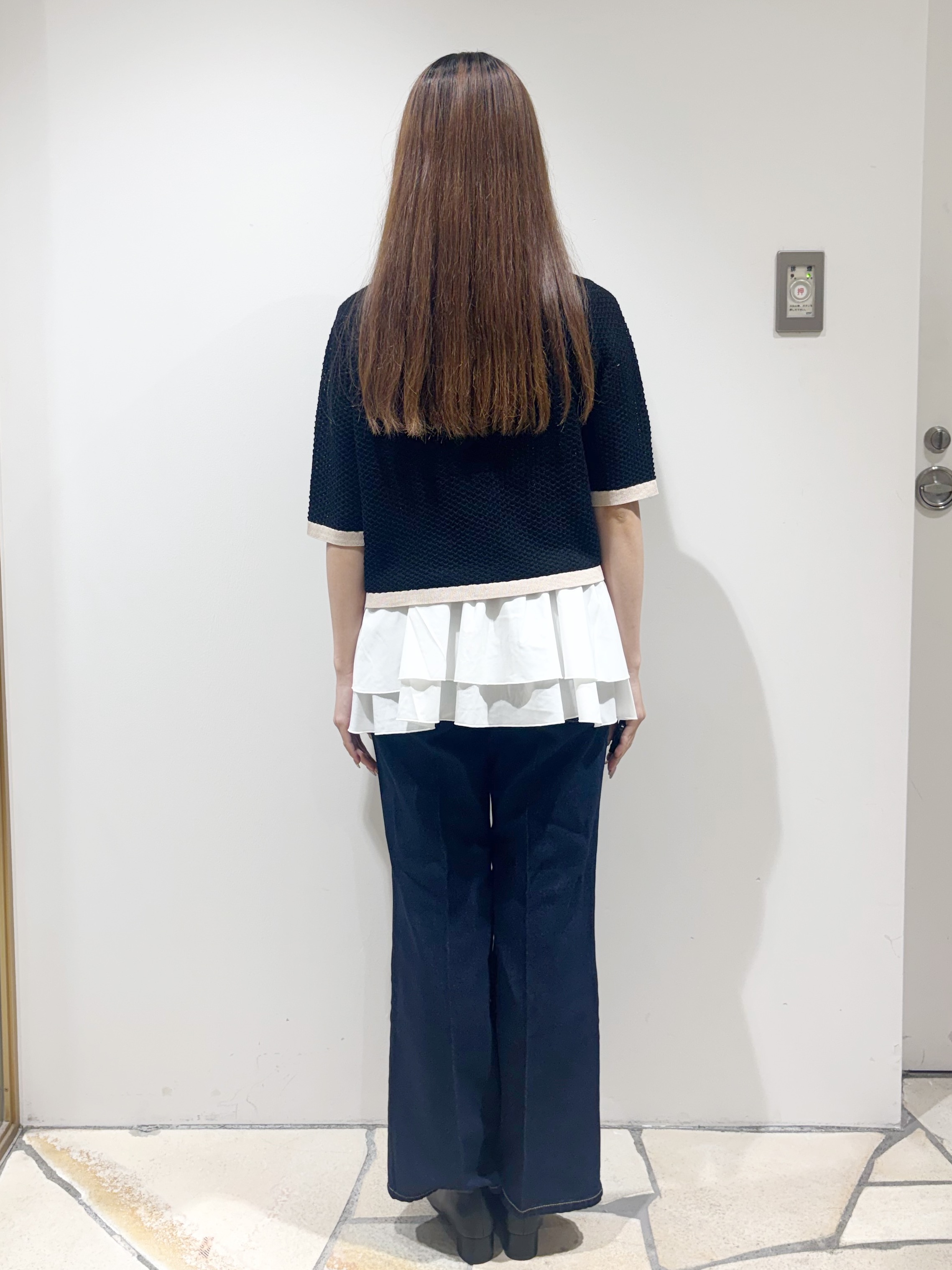 みあたんさんの「index｜【抗ピリング】柄編みニットカーディガン&times;ペプラムキャミセット《洗濯機OK》」を使ったコーディネート