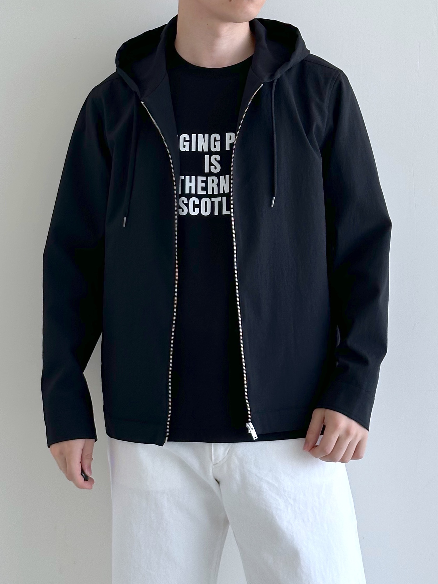 イッシーさんの「TAKEO KIKUCHI｜【撥水・洗える・シワになりにくい】 リランチェ（R） フードブルゾン」を使ったコーディネート