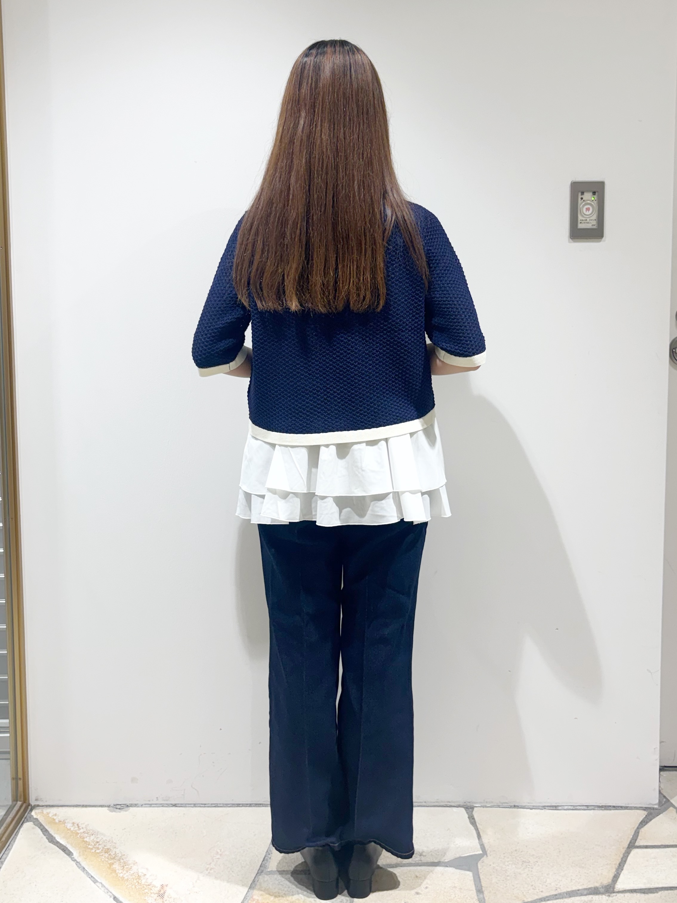 みあたんさんの「index｜【抗ピリング】柄編みニットカーディガン&times;ペプラムキャミセット《洗濯機OK》」を使ったコーディネート