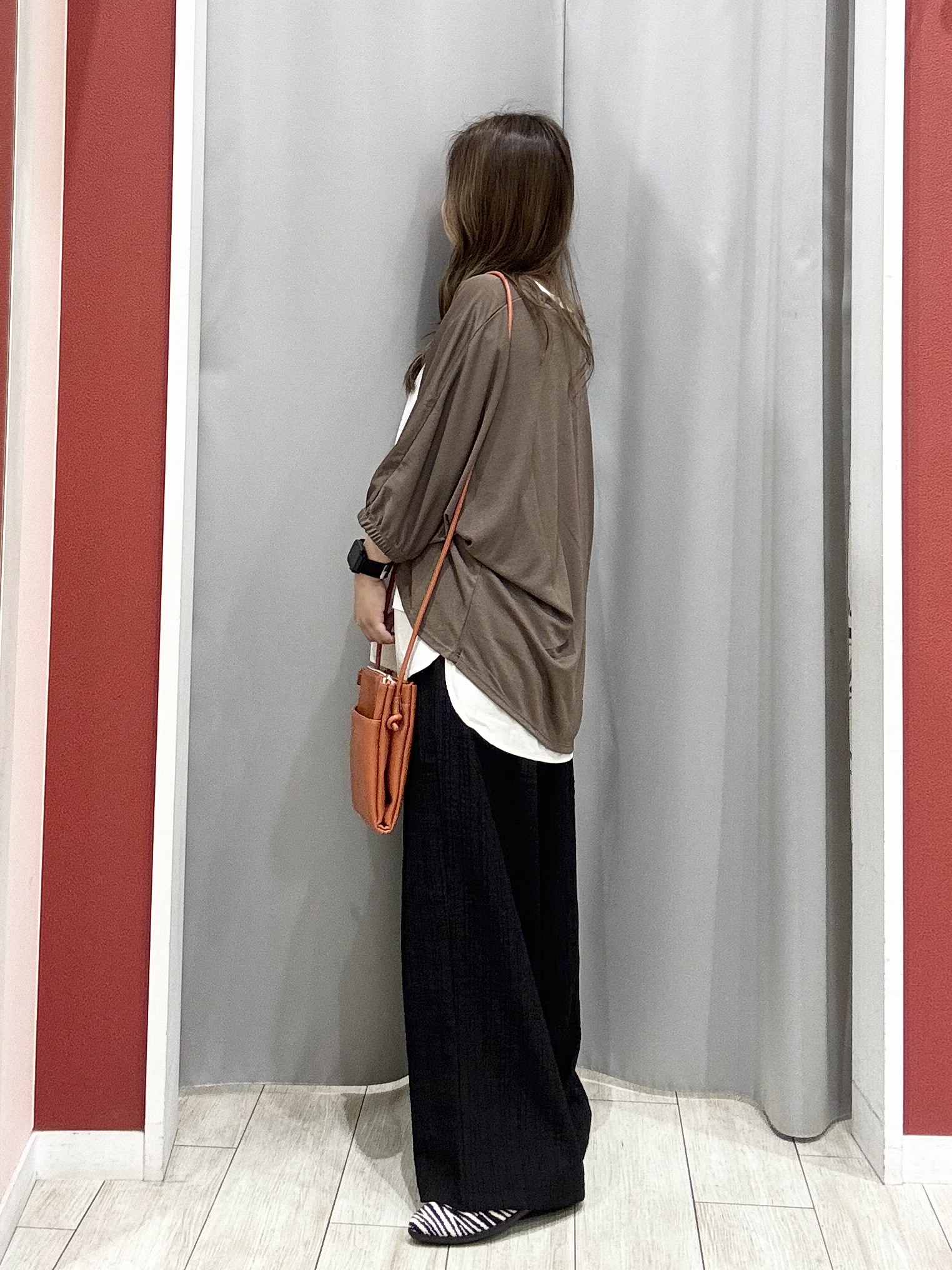 shioさんの「SHOO･LA･RUE｜【UV/体型カバー】冷房や朝晩の冷え込み対策にも さらとろ5分袖カーディガン」を使ったコーディネート