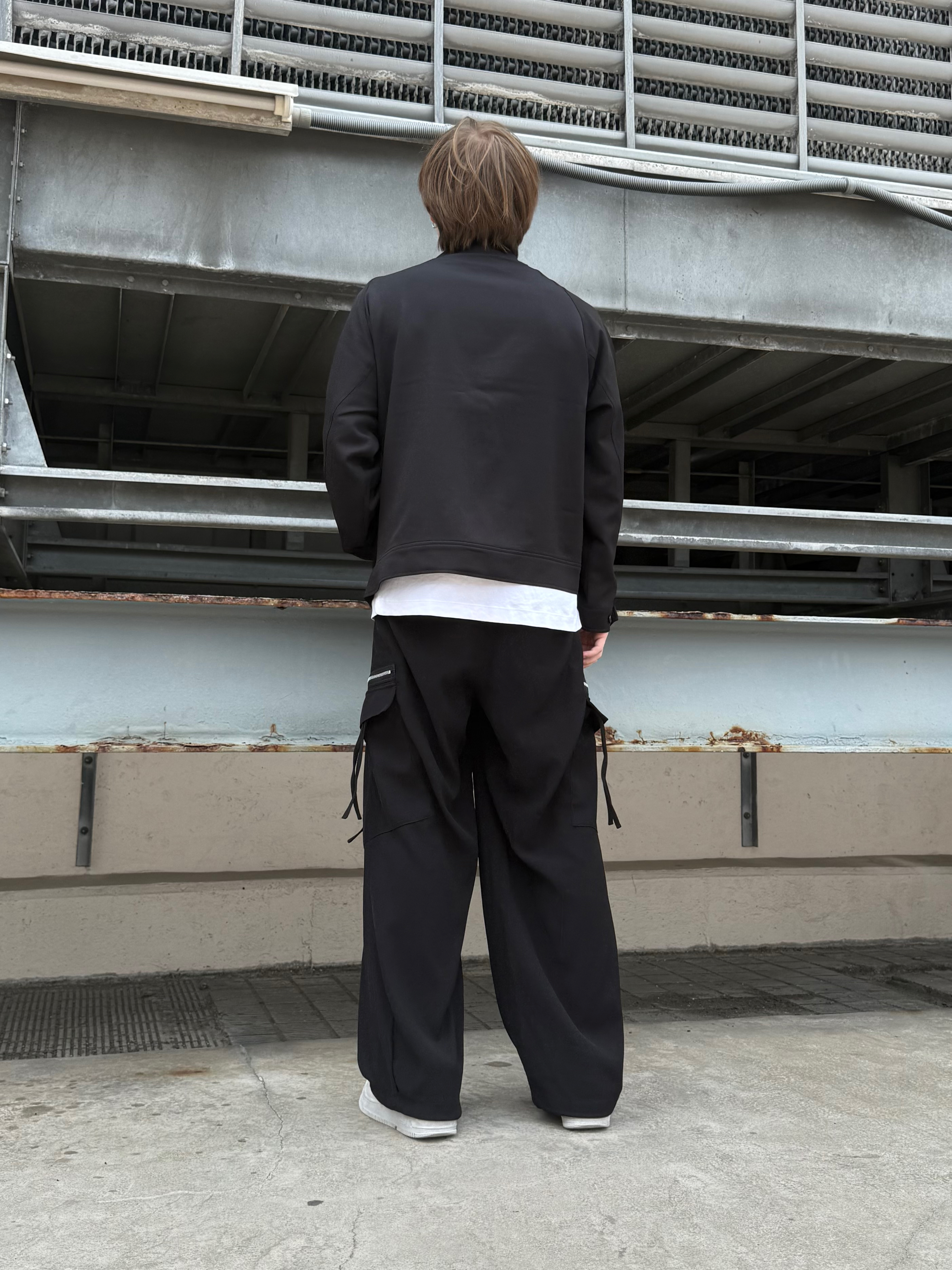 カネダさんの「tk.TAKEO KIKUCHI｜【汗シミ防止／UVカット】sweat stain proof series ドルマンTシャツ」を使ったコーディネート