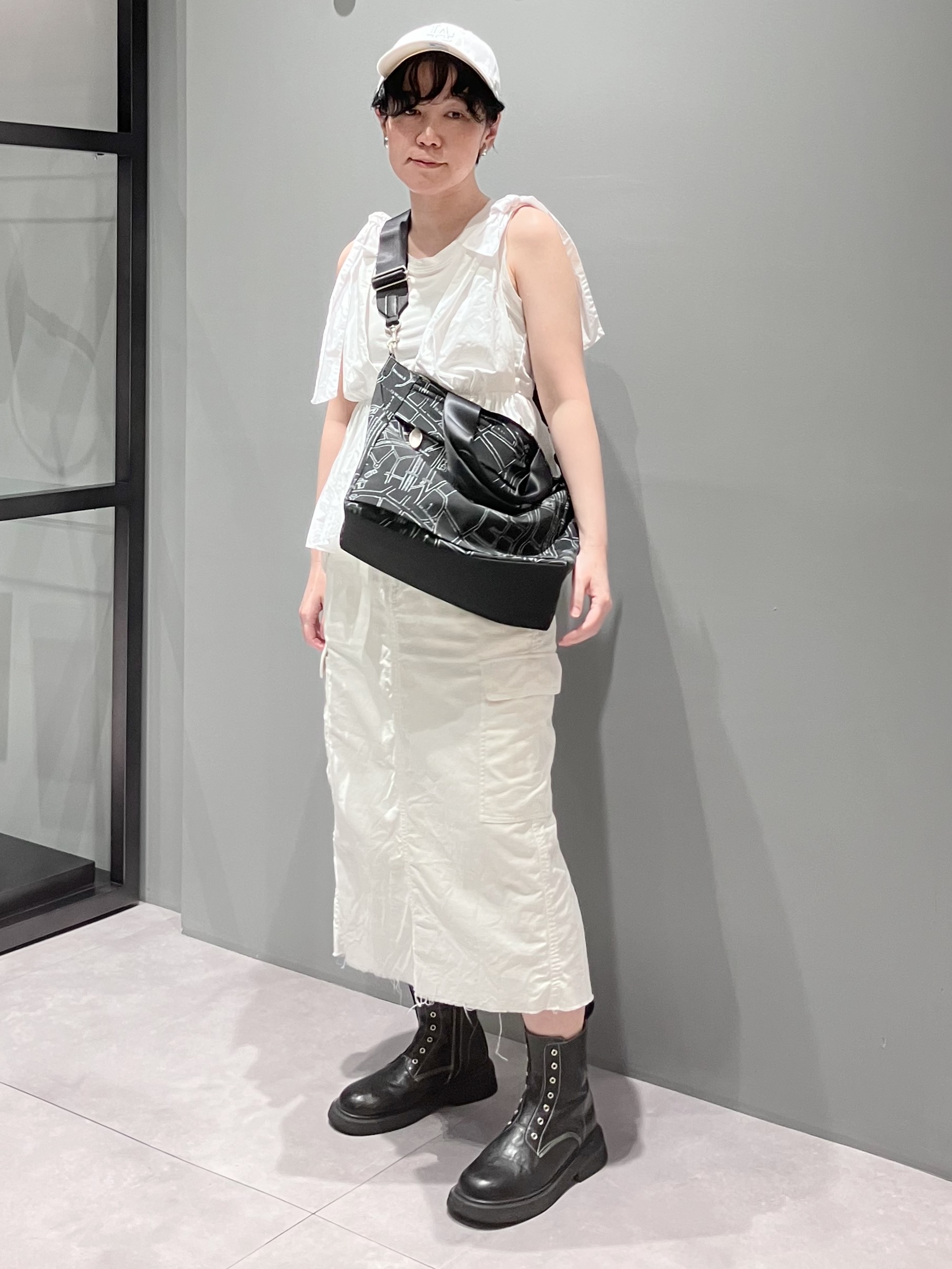 Cさんの「HIROKO HAYASHI｜COMODA（コモダ）2wayボストンバッグ」を使ったコーディネート