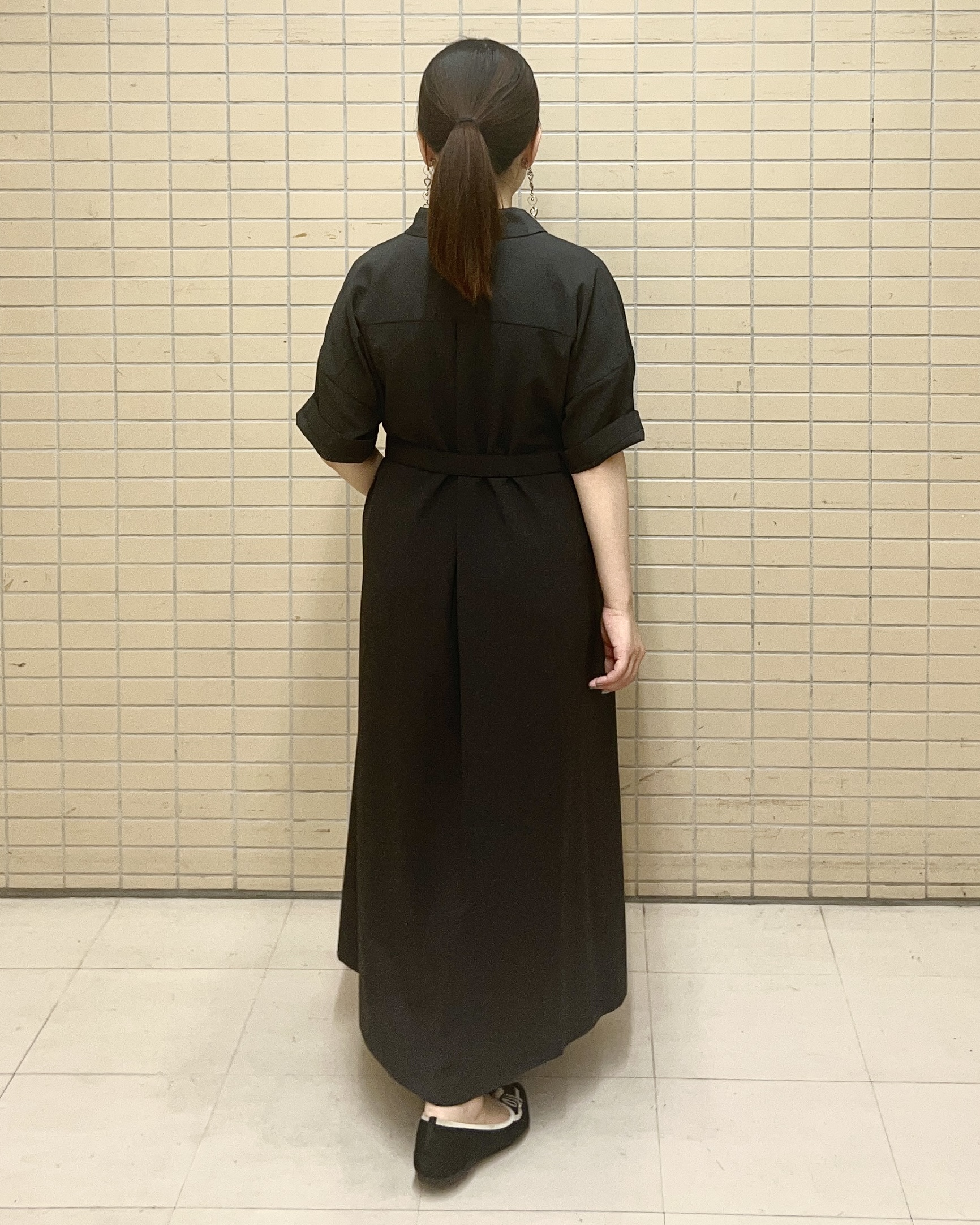 Mitsukiさんの「UNTITLED｜【初秋も活躍/UVカット/接触冷感】エアリークールワンピース」を使ったコーディネート
