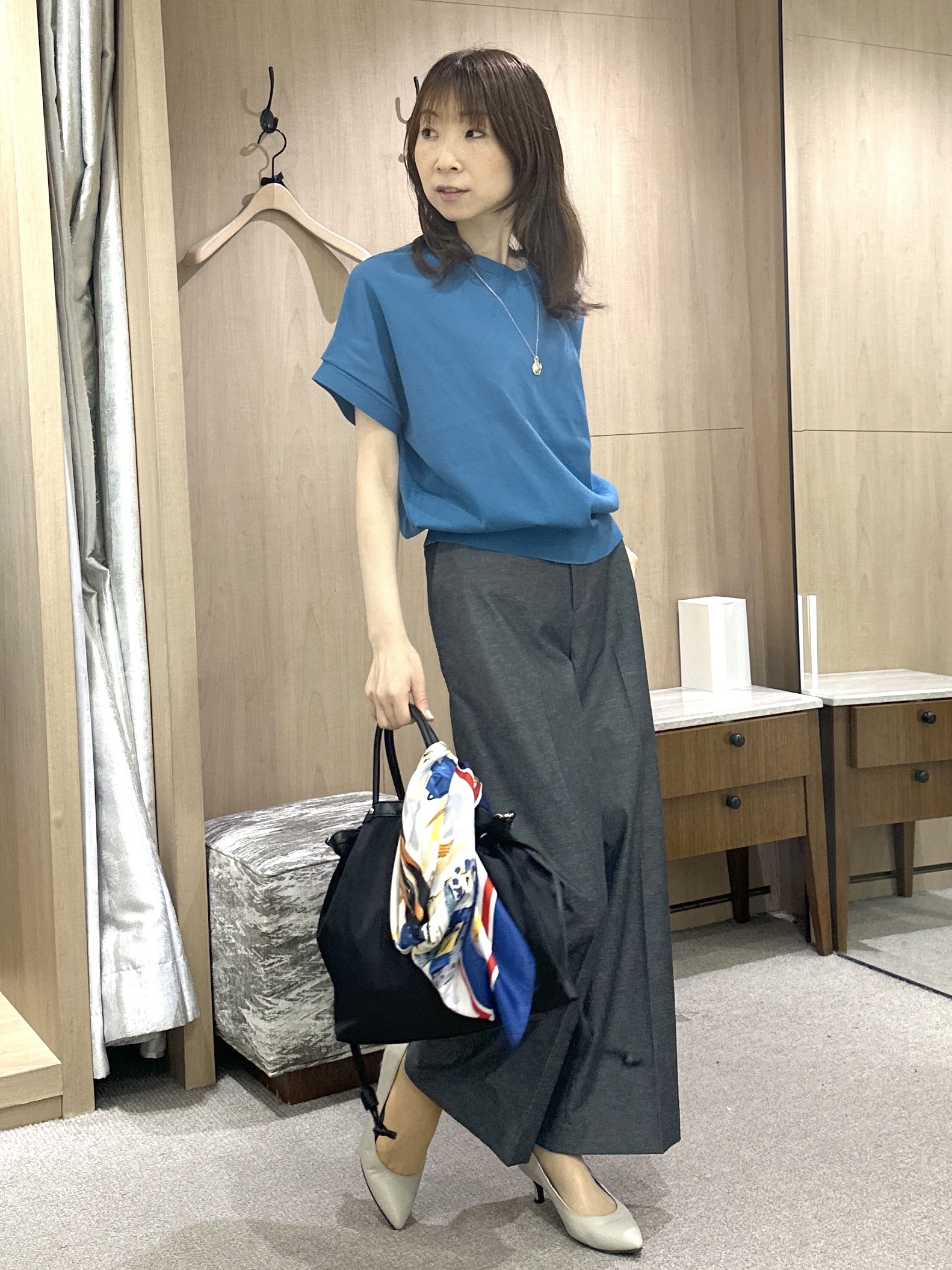 Miwaさんの「UNTITLED｜【肌に張りつきにくい/前後2WAY】ドライタッチコットンプルオーバー」を使ったコーディネート