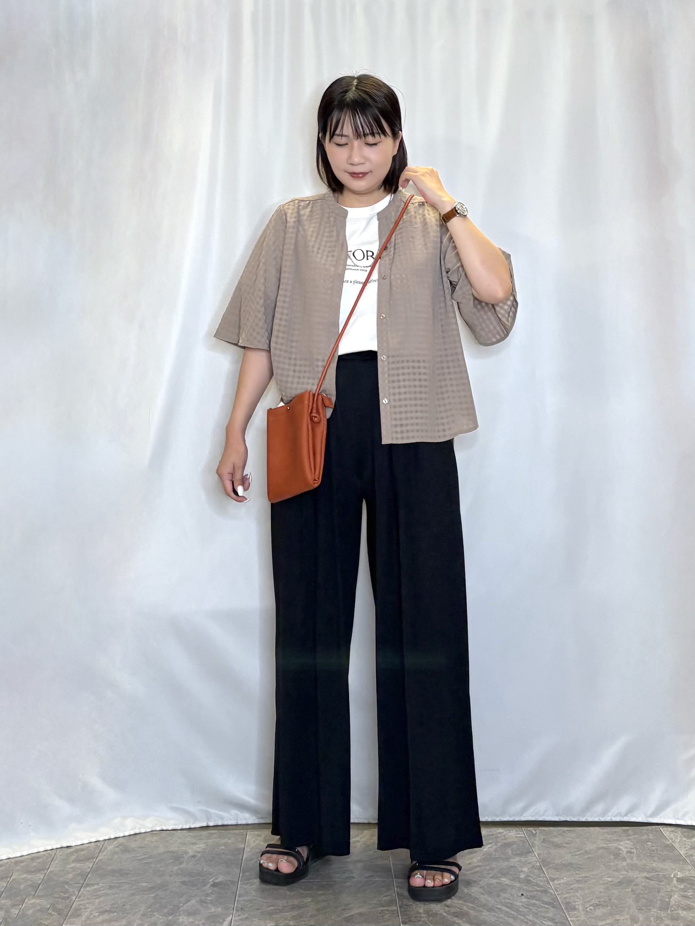 ネリさんの「SHOO･LA･RUE｜【洗濯機可/S-LL】二の腕隠せる 5分袖ギンガムシアーブラウス」を使ったコーディネート