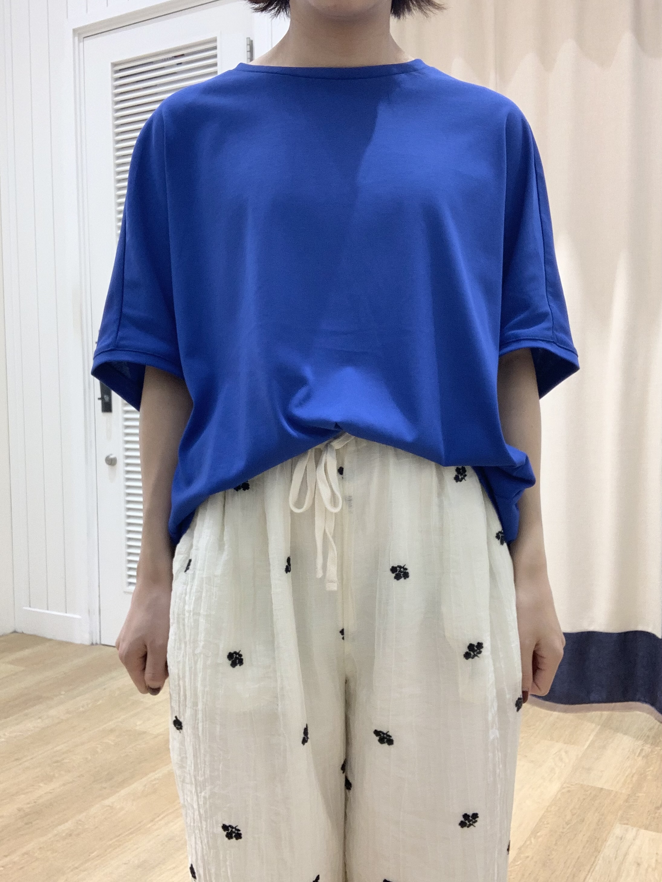 IMARIさんの「Dessin｜【汗シミ防止/UVカット】ドルマンスリーブ プルオーバー」を使ったコーディネート