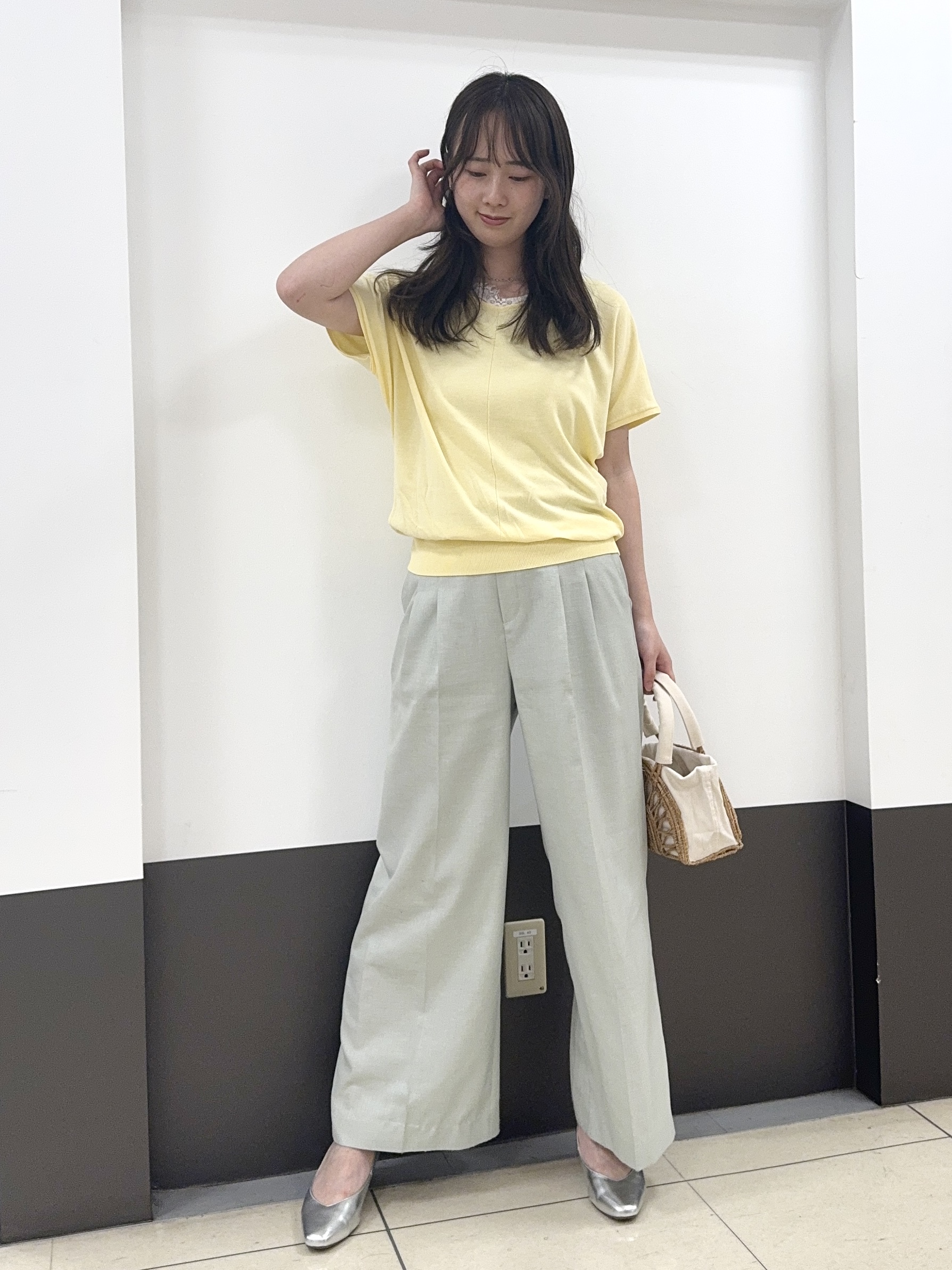 Nrinさんの「Reflect｜【二の腕カバー／手洗い可】ネックレース フレンチスリーブニット」を使ったコーディネート
