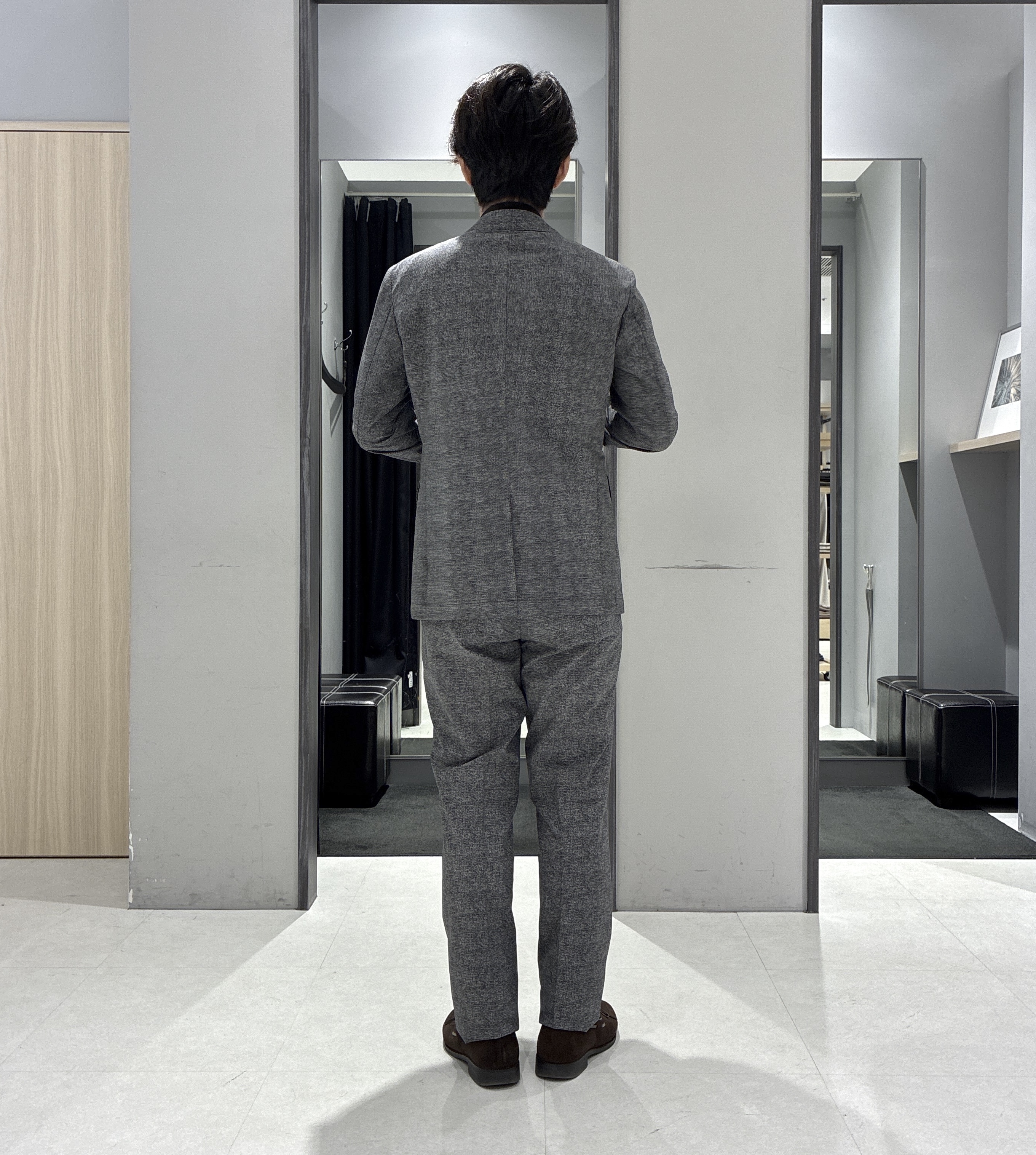 わいずみさんの「TAKEO KIKUCHI｜【抗菌防臭】COOL DOTS（R）ドビープリント ジャケット」を使ったコーディネート