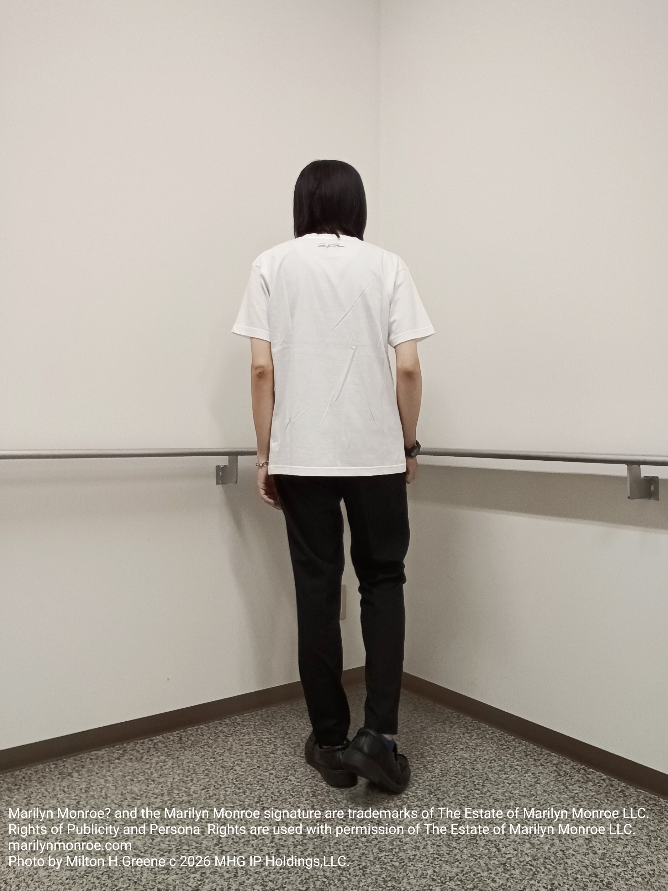 moritaさんの「TAKEO KIKUCHI｜【ON／OFF兼用】CARREMANファブリック ノーカラージャケット」を使ったコーディネート